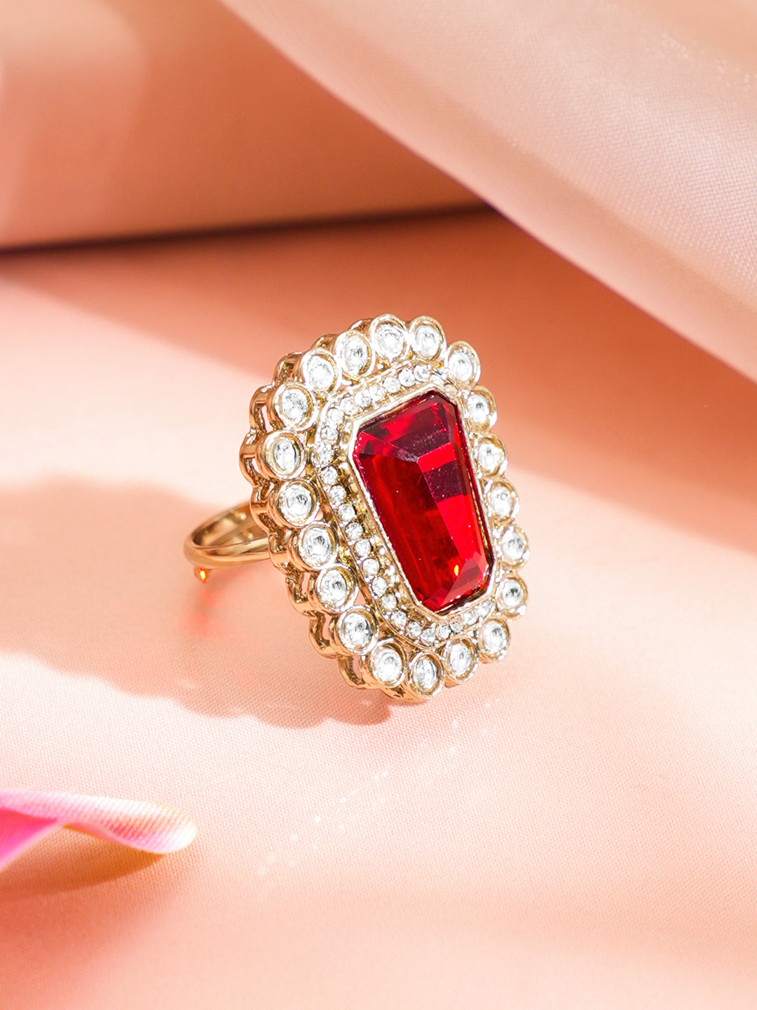 Royal Red Glow Statement Ring フリーサイズ