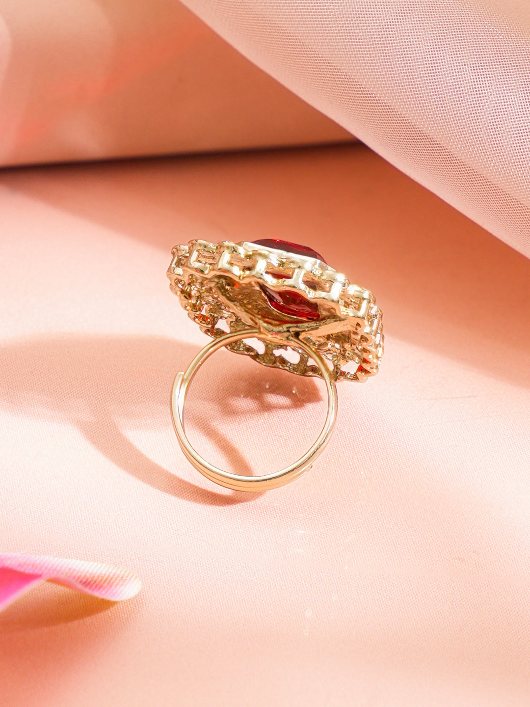 Royal Red Glow Statement Ring フリーサイズ