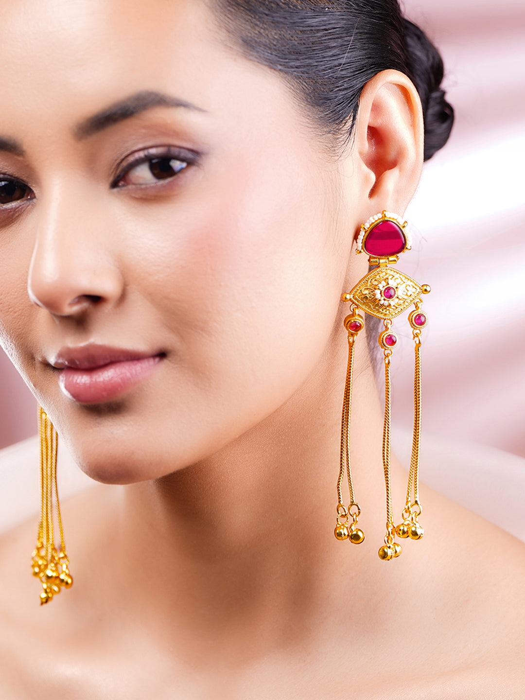 【Rubans】 Gold Plated Ruby Kashmiri Chain Dangler Earrings｜ゴールドメッキ ルビー カシミーリ チェーン ダングラー イヤリング
