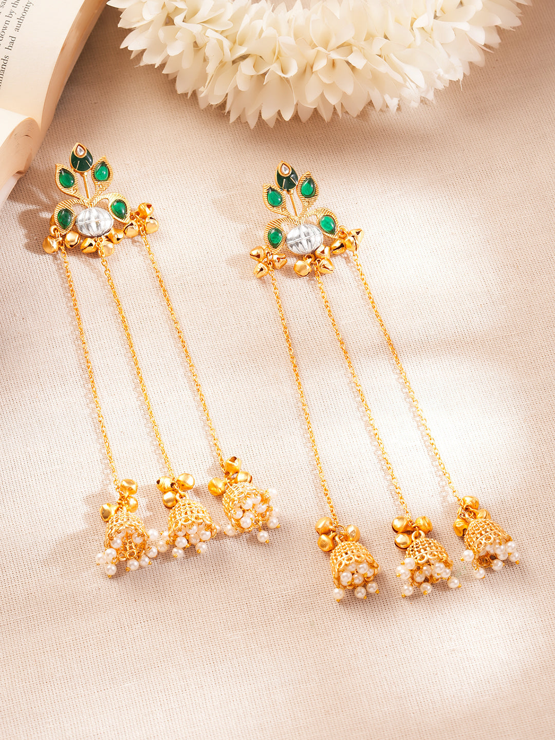 【Rubans】 Gold-Plated Green Kundan Chain Tassel Kashmiri Jhumka Earrings｜ゴールドメッキ グリーン クンダン チェーンタッセル カシミール ジュムカ イヤリング