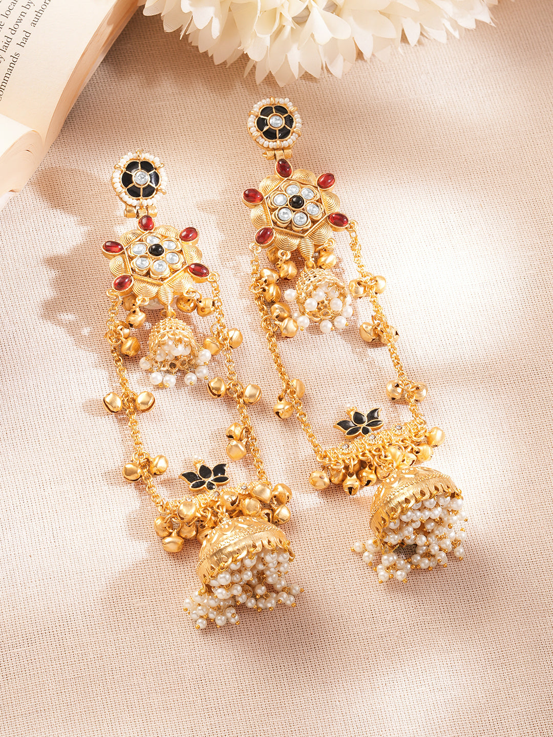 【Rubans】 Gold Plated Multicolor Pearl Jhumka Kashmiri Statement Earrings｜ゴールドメッキ マルチカラーパール ジュムカ カシミーリ ステートメント イヤリング