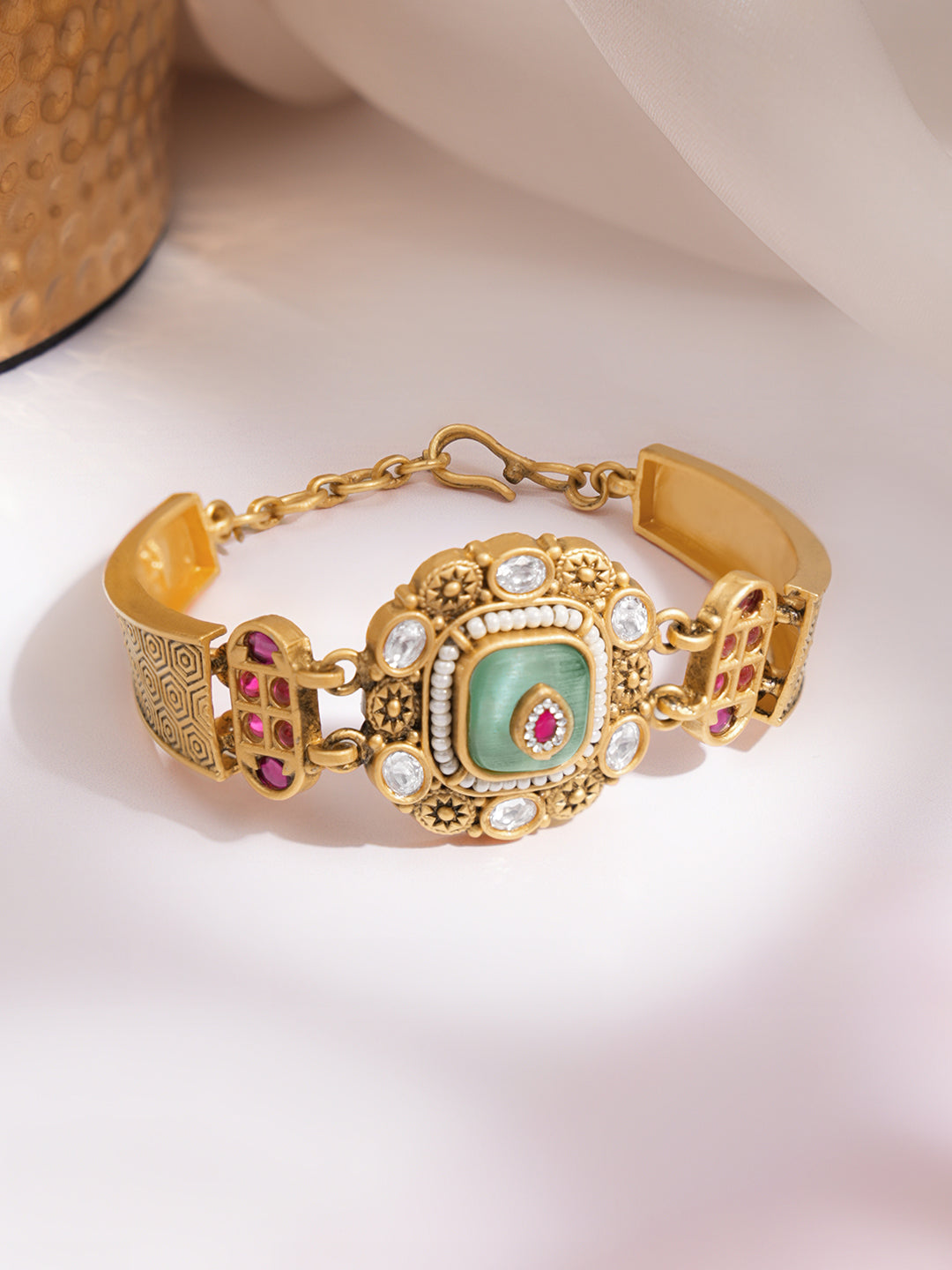 Pastel Luxe Heritage Statement Bracelet フリーサイズ