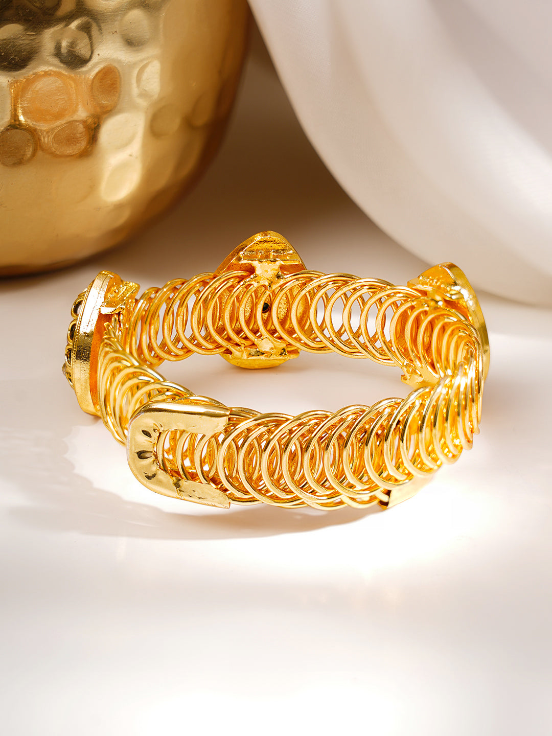 【Rubans】 Gold Plated Emerald Studded Bracelet｜ゴールドメッキ エメラルドグリーン ストーン ブレスレット