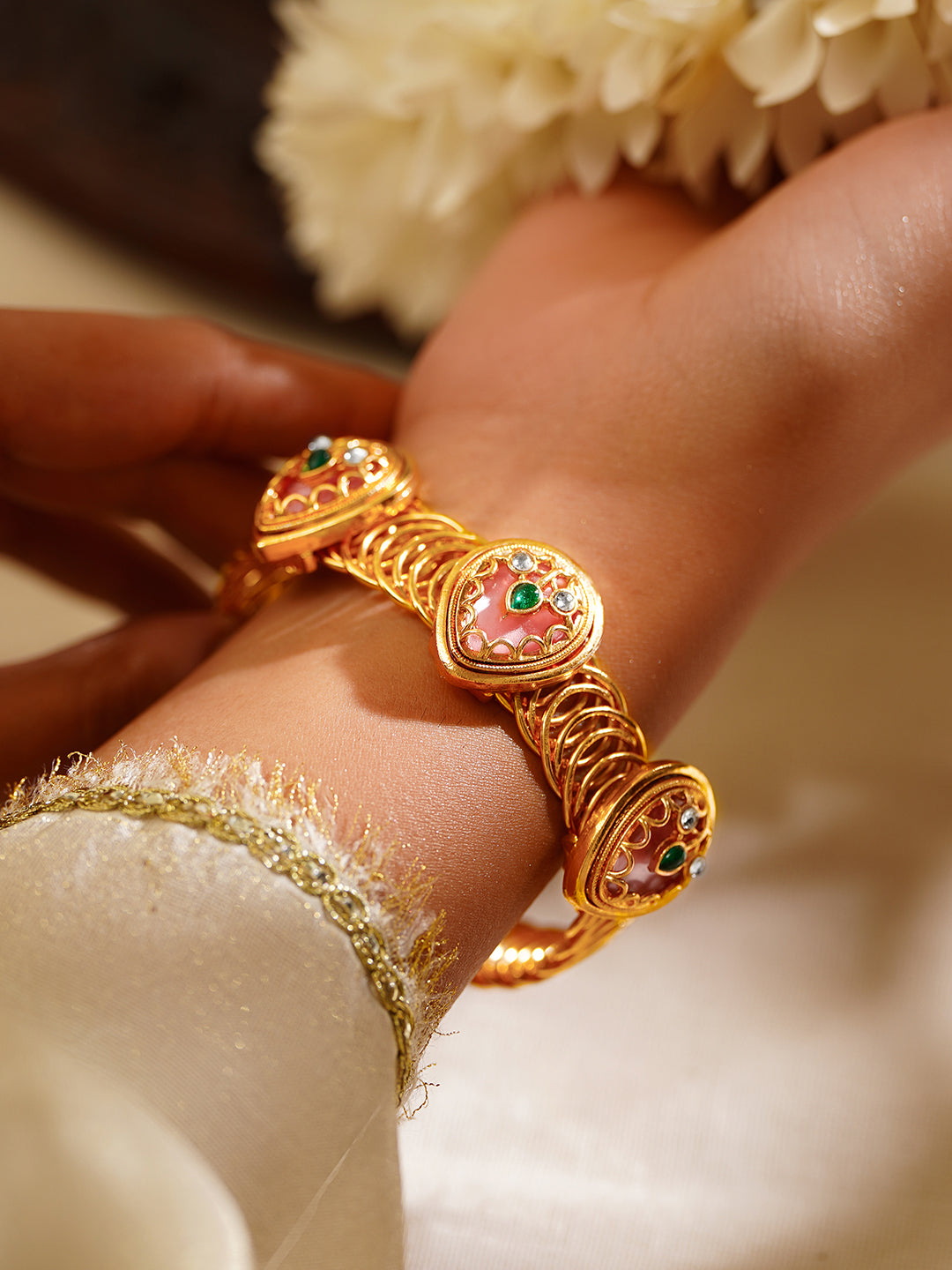 【Rubans】 Gold Plated Kundan Ruby Red Bracelet｜ゴールドメッキ クンダン ルビーレッド ブレスレット
