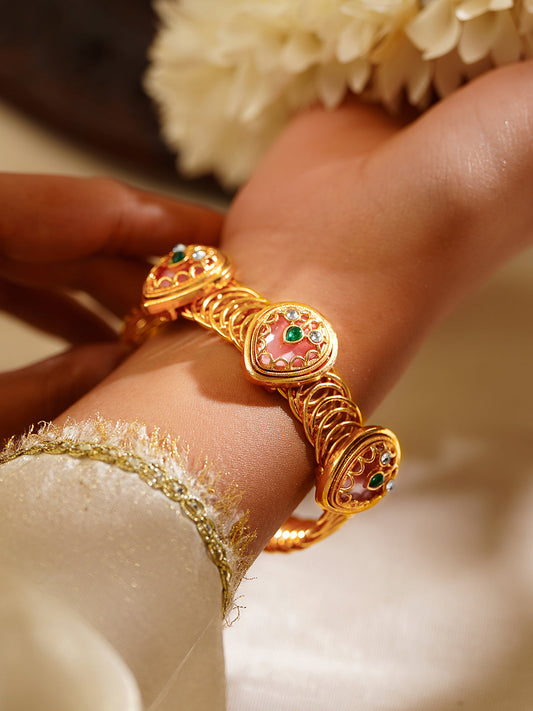 【Rubans】 Gold Plated Kundan Ruby Red Bracelet｜ゴールドメッキ クンダン ルビーレッド ブレスレット