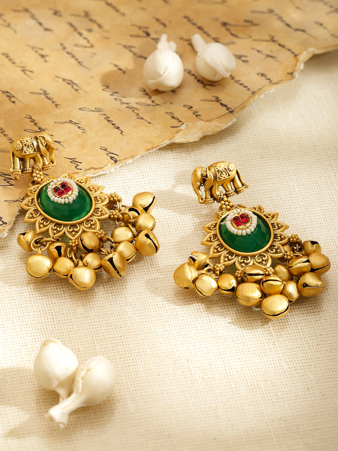 Elephant Motif Emerald Gold Beaded Kashmiri Danglers フリーサイズ