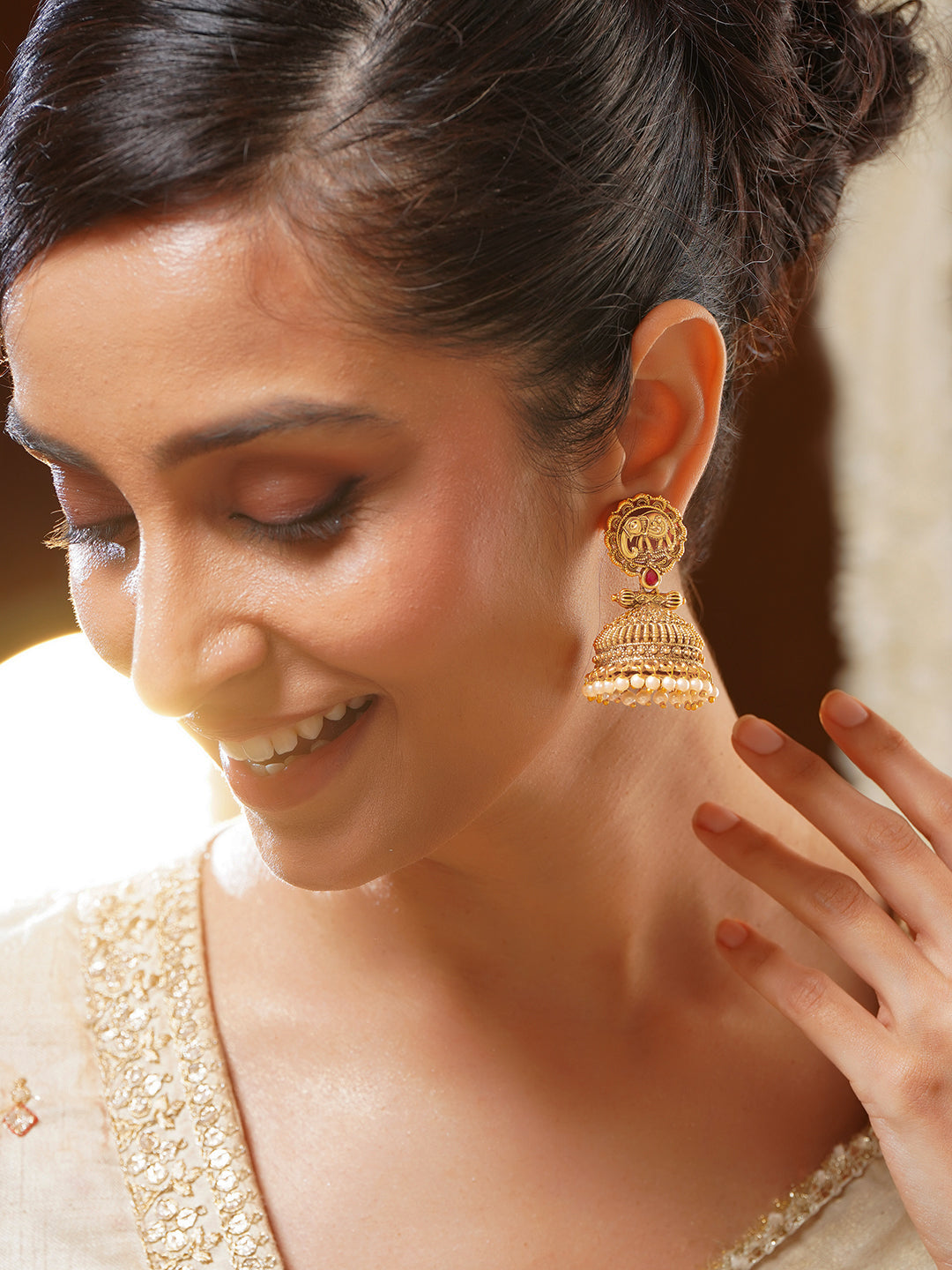 【Rubans】Gold Plated Royal Elephant Meenakari Sui Dhaga Earrings｜ゴールドメッキ ロイヤルエレファント ミーナカリ スイダーガ ピアス