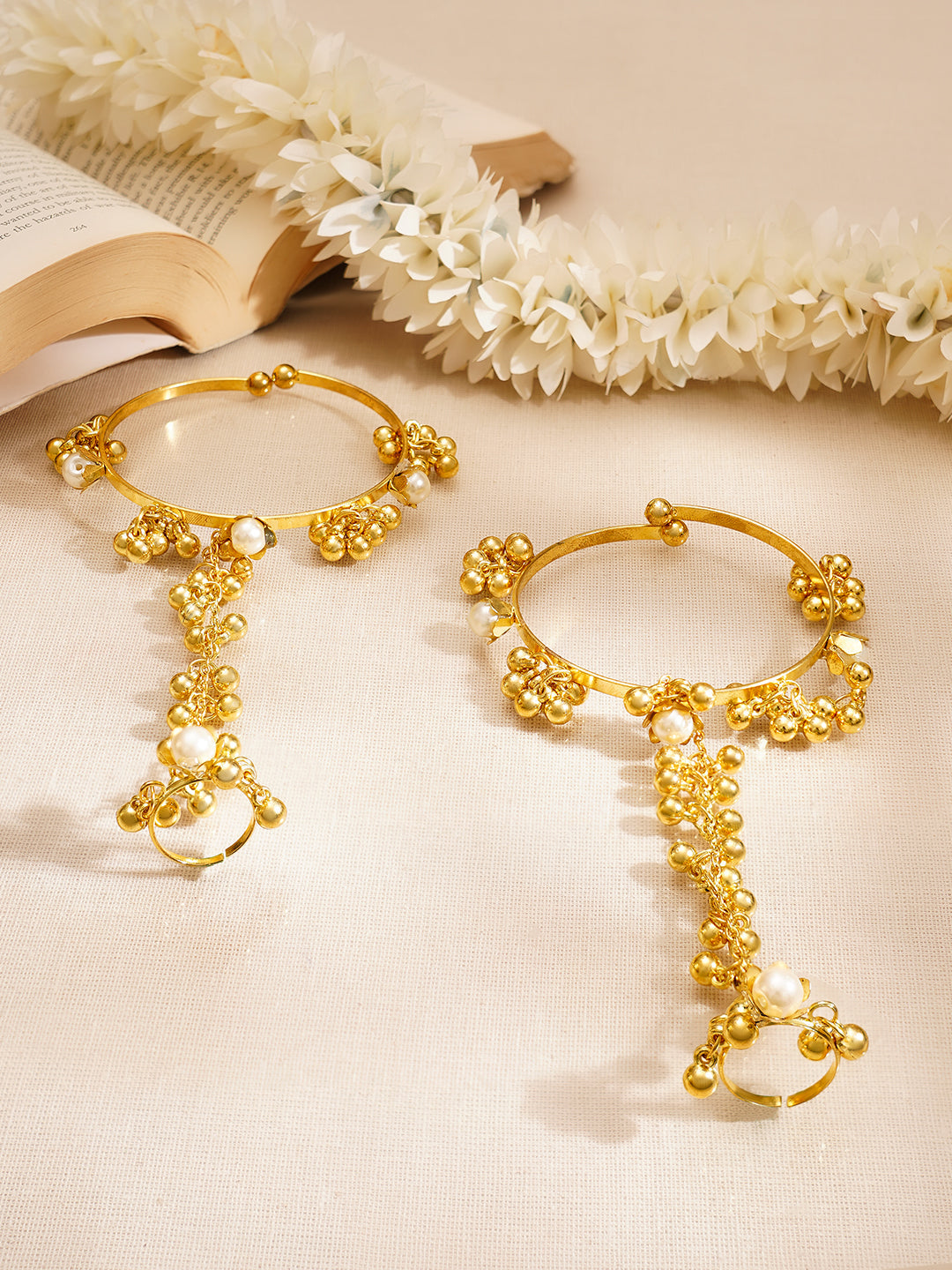 【Rubans】 Set of 2 Gold Plated Haathphool With Bead Detailing｜ゴールドメッキ ハスフル（ハンドハーネス）ビーズ装飾 2点セット