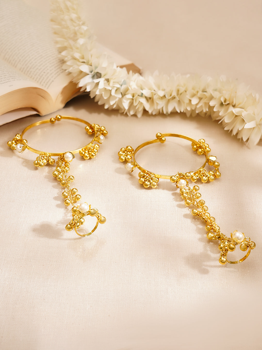 【Rubans】 Set of 2 Gold Plated Haathphool With Bead Detailing｜ゴールドメッキ ハスフル（ハンドハーネス）ビーズ装飾 2点セット