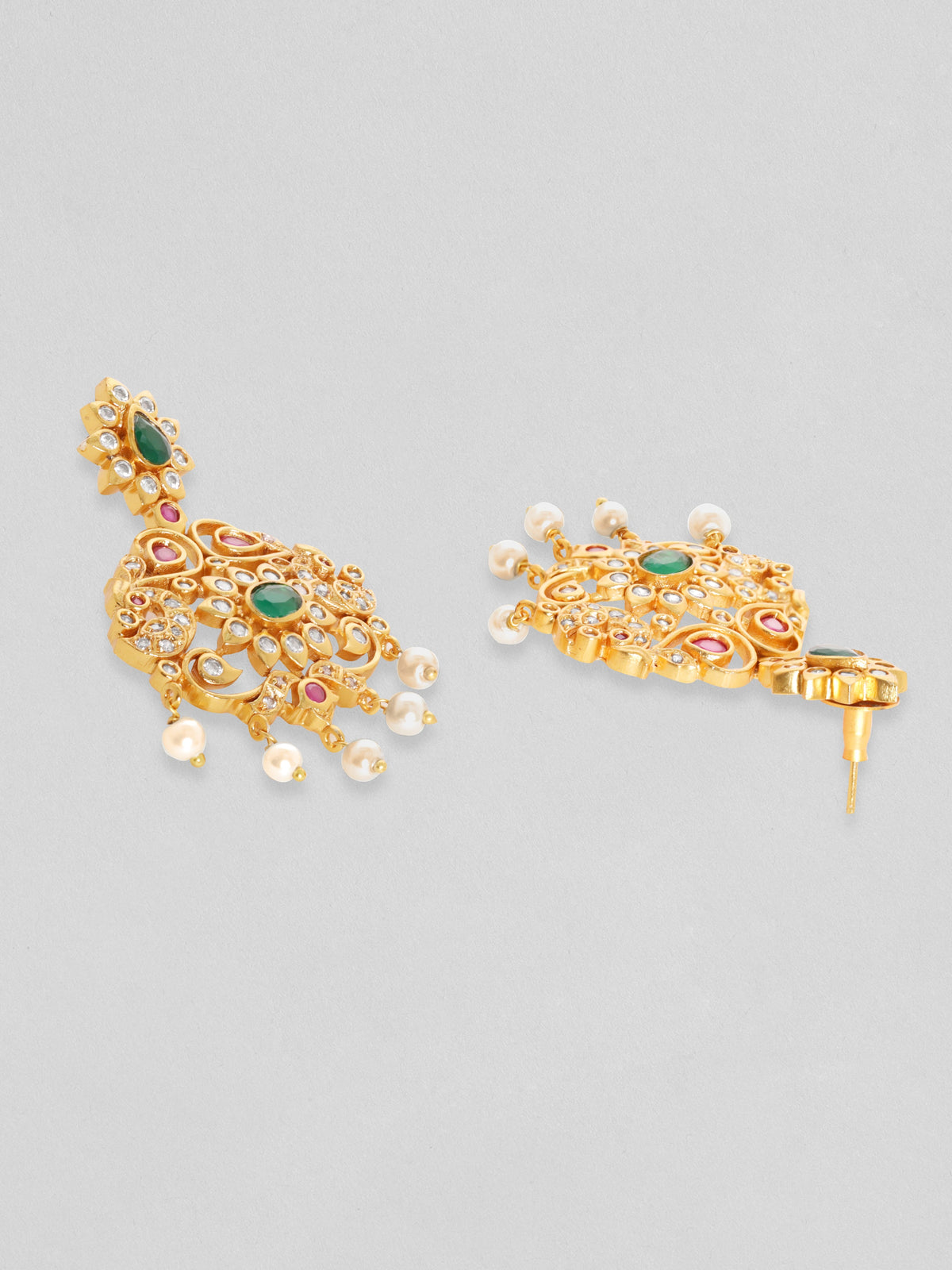 【Rubans】 Women Gold-Plated Emerald Green & Cubic Zirconia Stone Studded Temple Jewellery Set｜ゴールドプレーテッド エメラルドグリーン＆キュービックジルコニア テンプル ジュエリーセット｜Gold