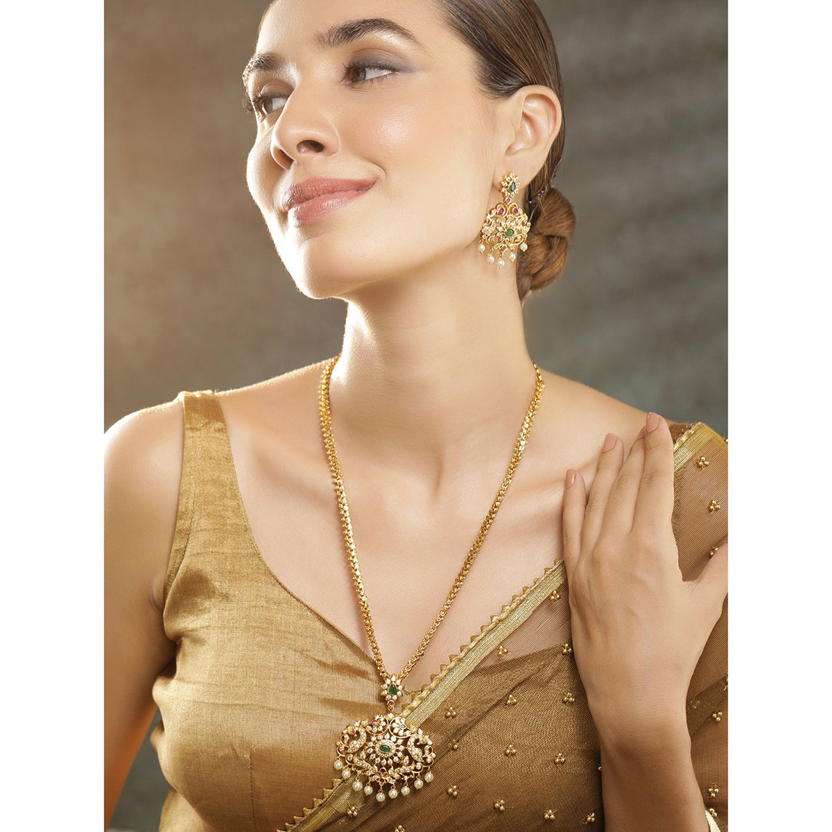 Rubans Women Gold-Plated Emerald Green & Cubic Zirconia Stone Studded Temple Jewellery Set Gold