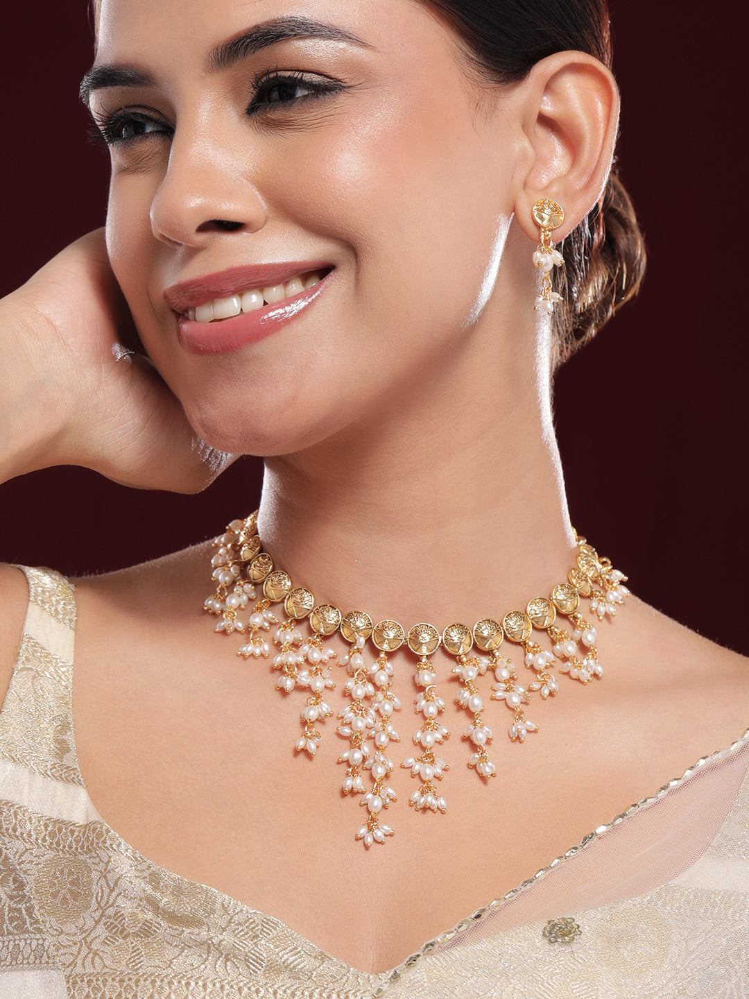 Pearl Beaded Gold Necklace Set Gold