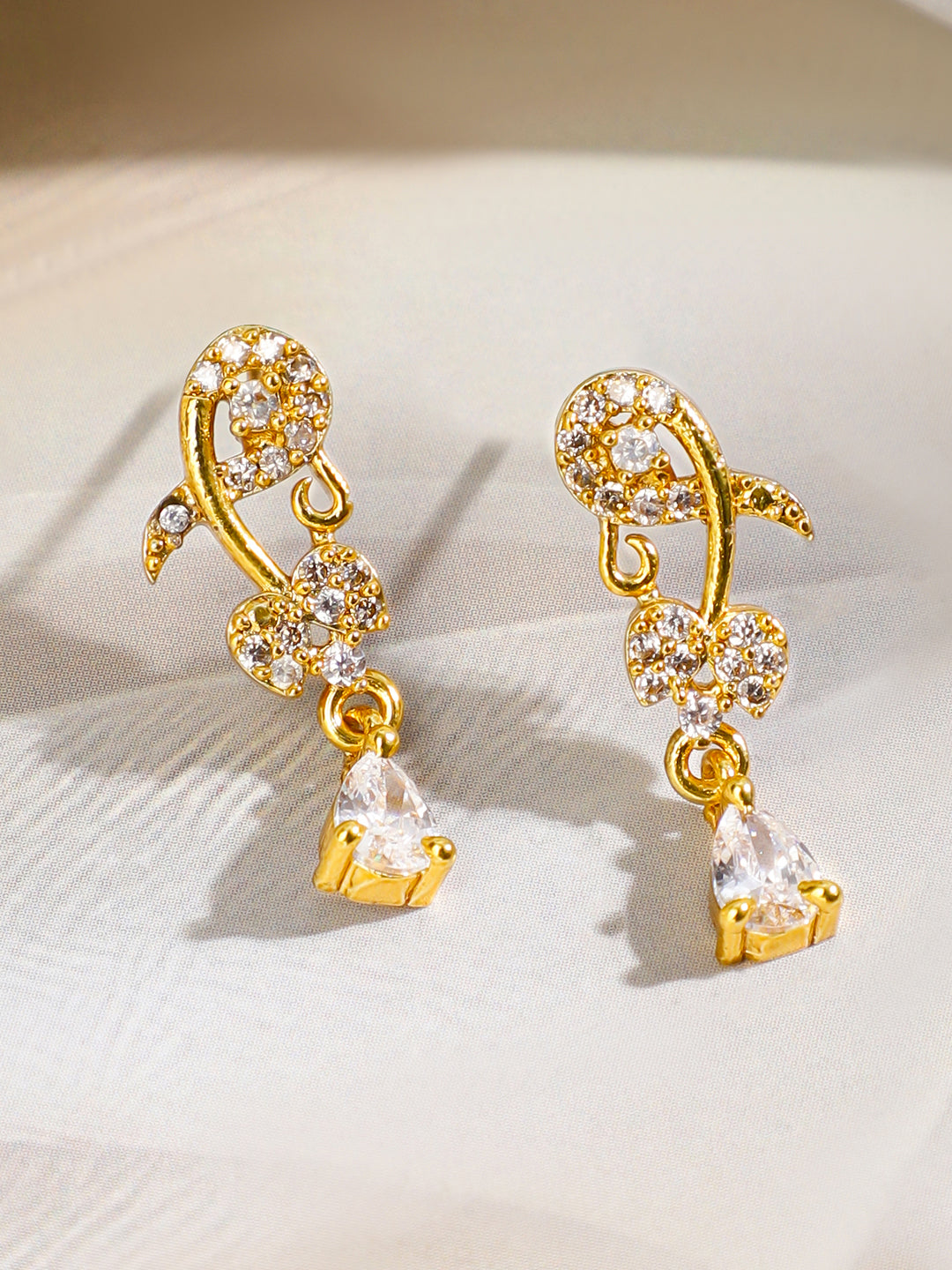 White American Diamond Zirconia Gold Necklace Set フリーサイズ