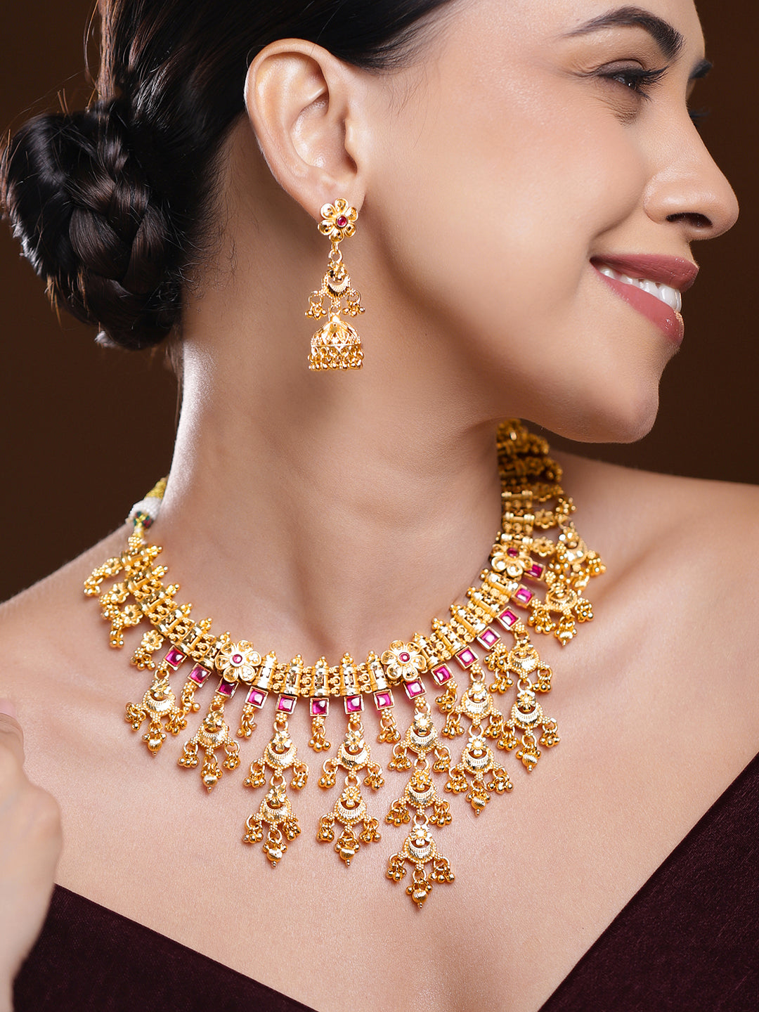 Ruby Studded Gold Beads Layered Necklace Set フリーサイズ