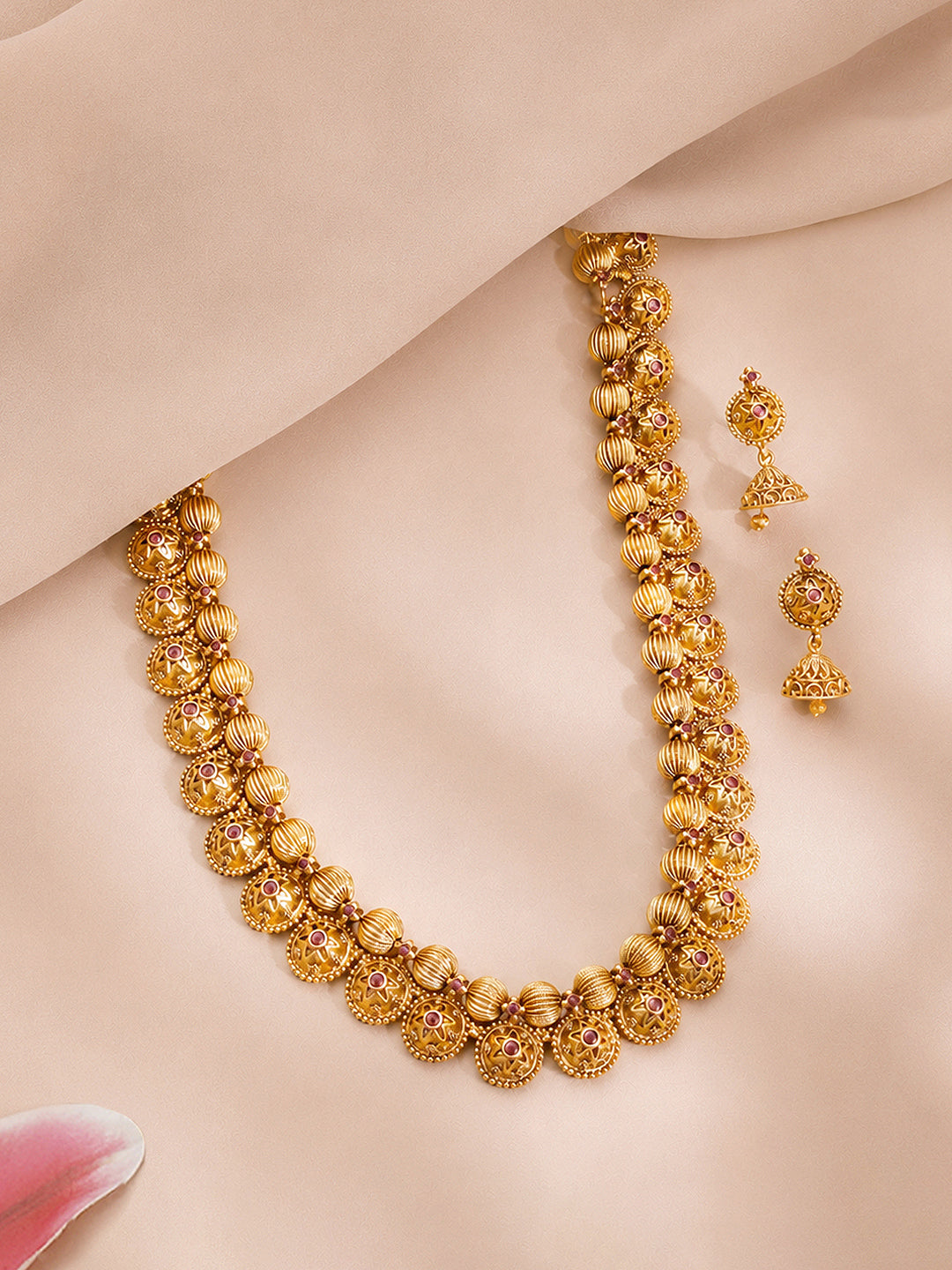 【Rubans】 Gold Beaded Traditional Charm Necklace Set｜ゴールドビーズ トラディショナル チャーム ネックレスセット