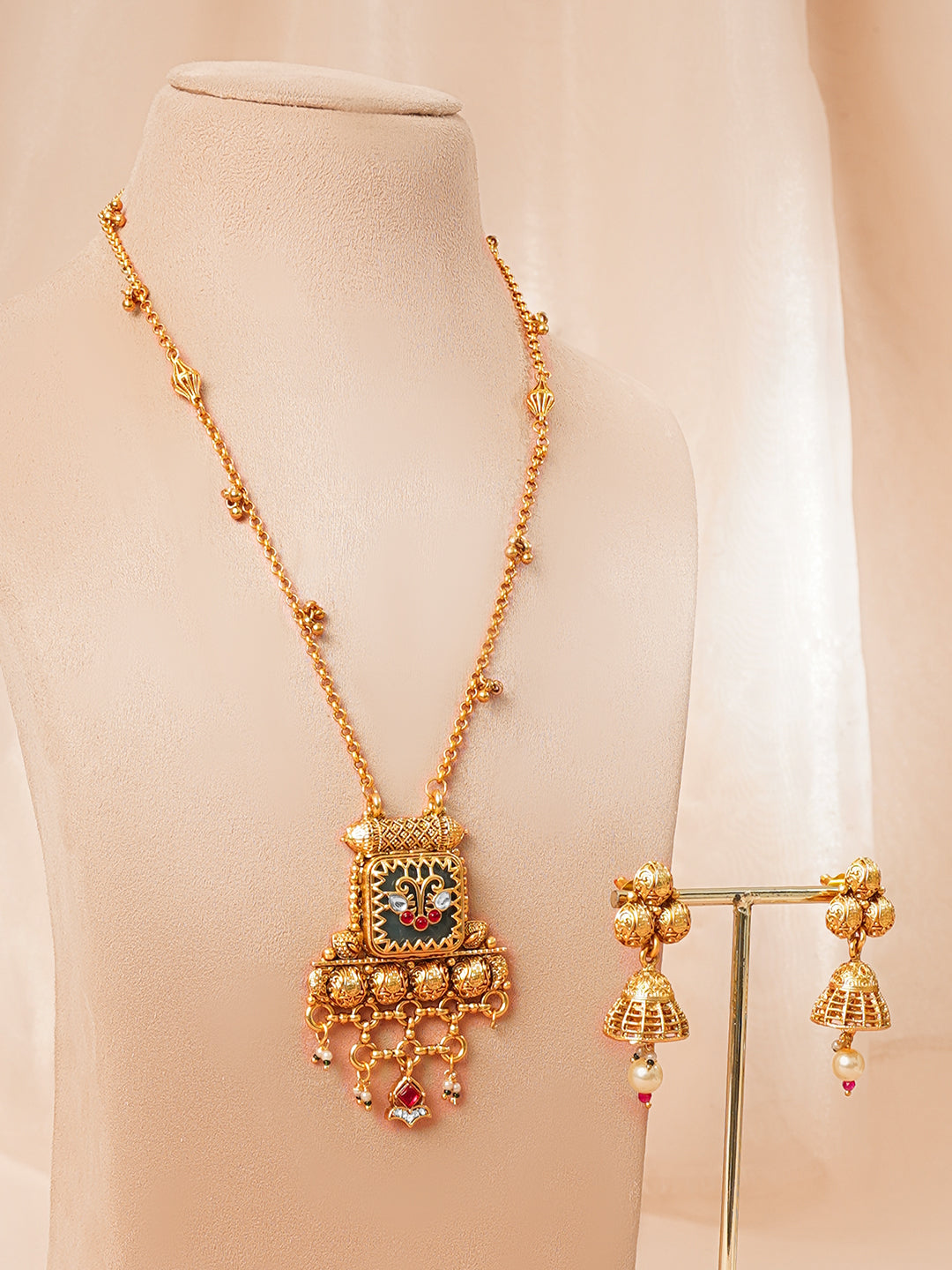 【Rubans】 Gold Plated Kundan Pendant Necklace Set With Bead Work｜ゴールドメッキ クンダン ペンダント ネックレスセット（ビーズワーク）