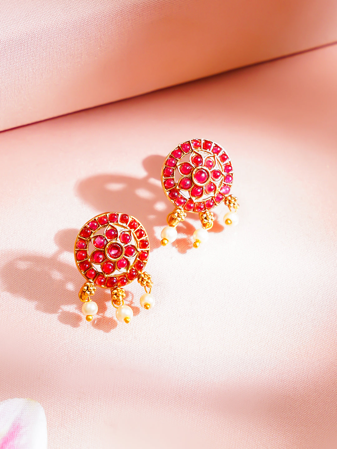 【Rubans】 Gold Plated Pearl Drop Lotus Motif Ruby Red Necklace Set｜ゴールドメッキ パールドロップ ロータス ルビーレッド ネックレスセット