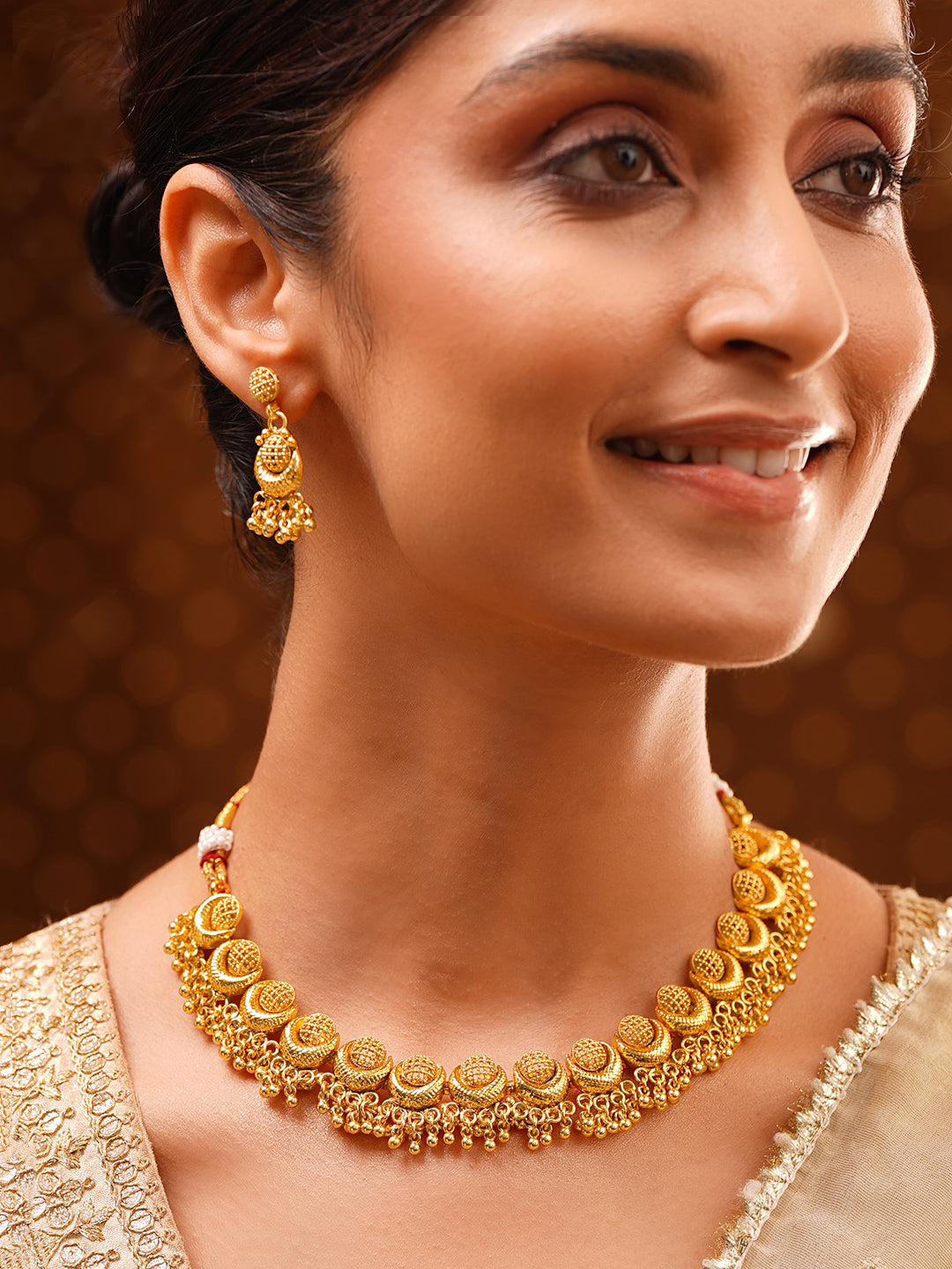 【Rubans】 Gold Plated Shell Bead Fringe Jhumka Jewellery Set｜ゴールドメッキ シェルビーズ フリンジ ジュムカ ジュエリーセット