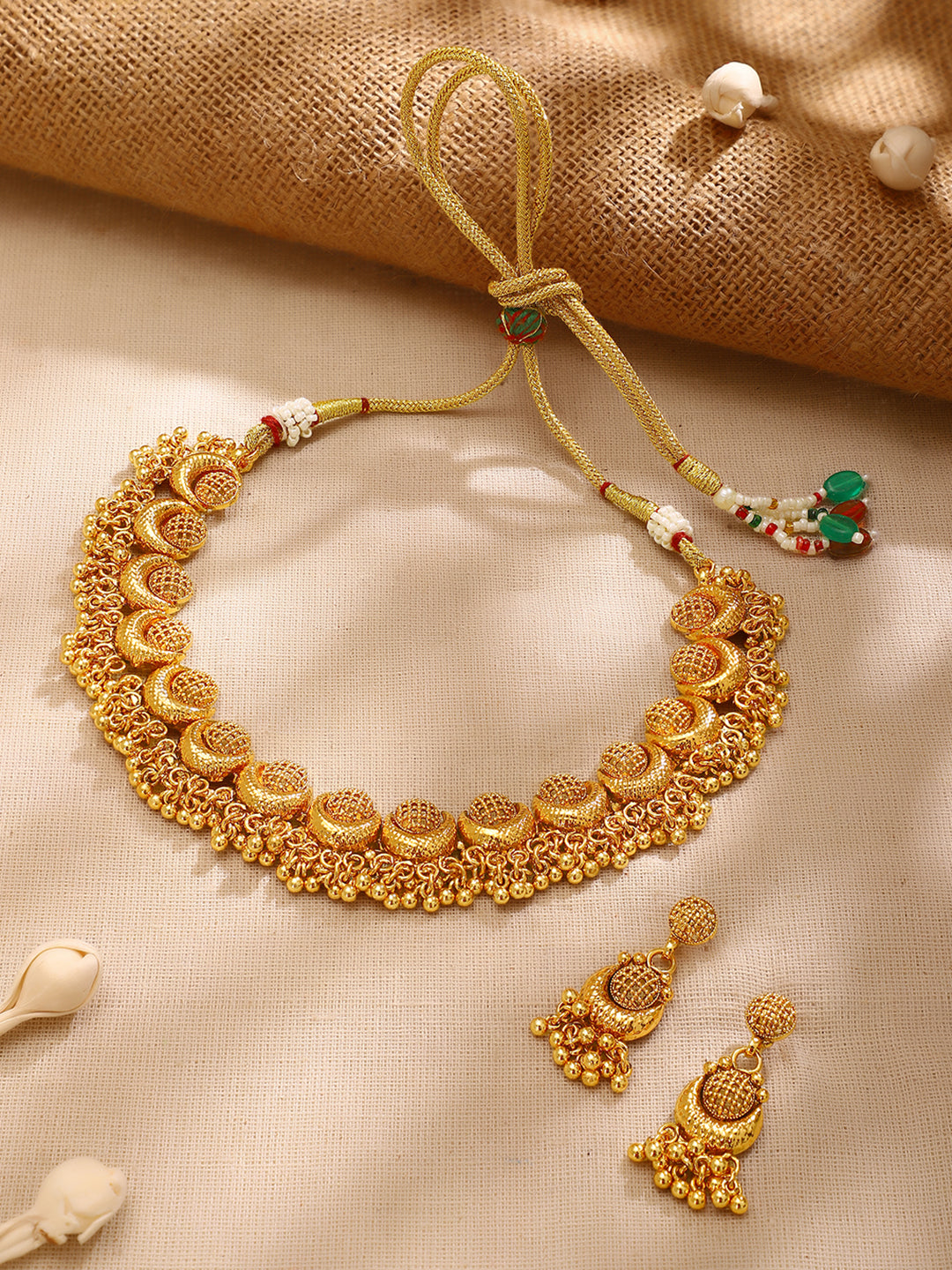 【Rubans】 Gold Plated Shell Bead Fringe Jhumka Jewellery Set｜ゴールドメッキ シェルビーズ フリンジ ジュムカ ジュエリーセット