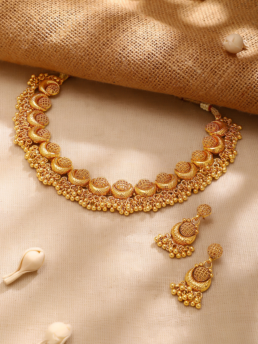 【Rubans】 Gold Plated Shell Bead Fringe Jhumka Jewellery Set｜ゴールドメッキ シェルビーズ フリンジ ジュムカ ジュエリーセット