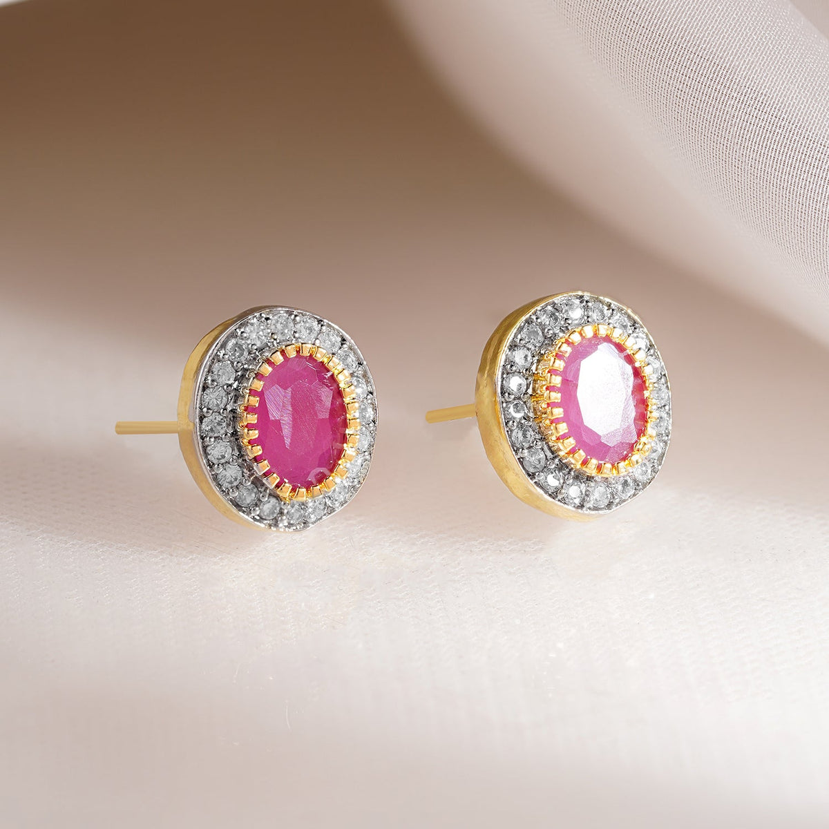 Rosy Sparkle Classic Stud Earrings Pink