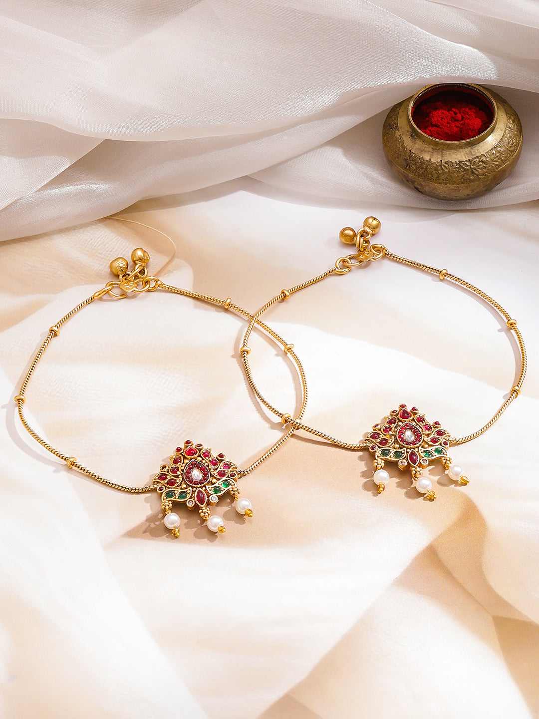 Ruby Pink Studded Gold Toned Pearl Anklet フリーサイズ