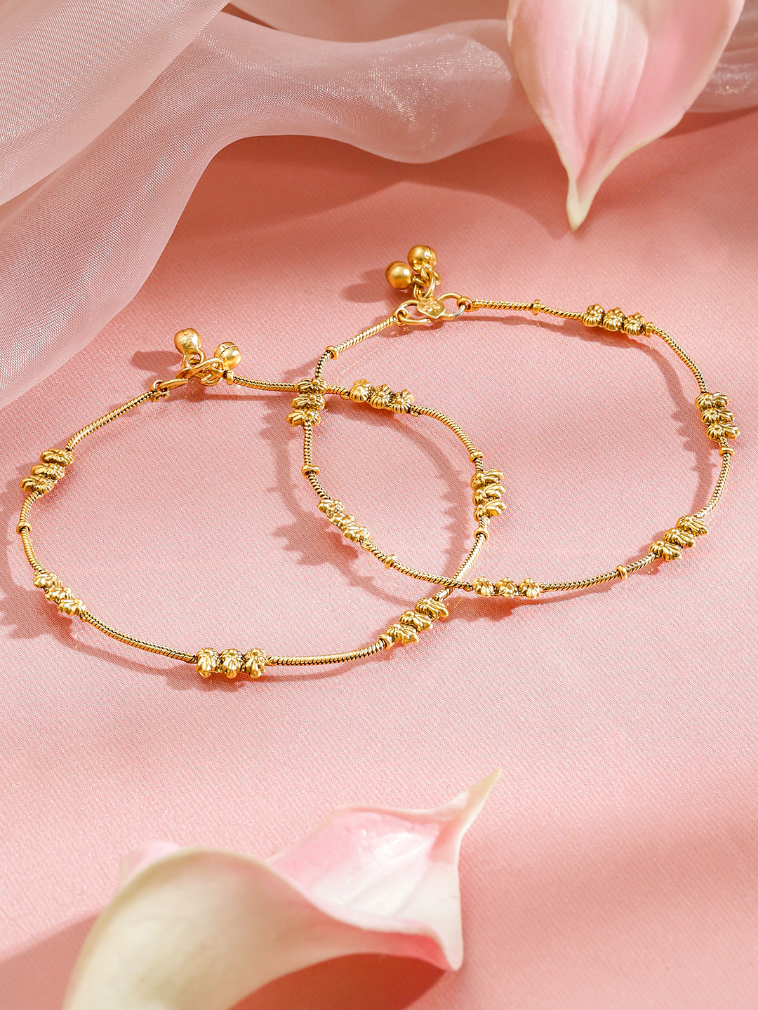 Gold Toned Anklet With Textured Beads フリーサイズ