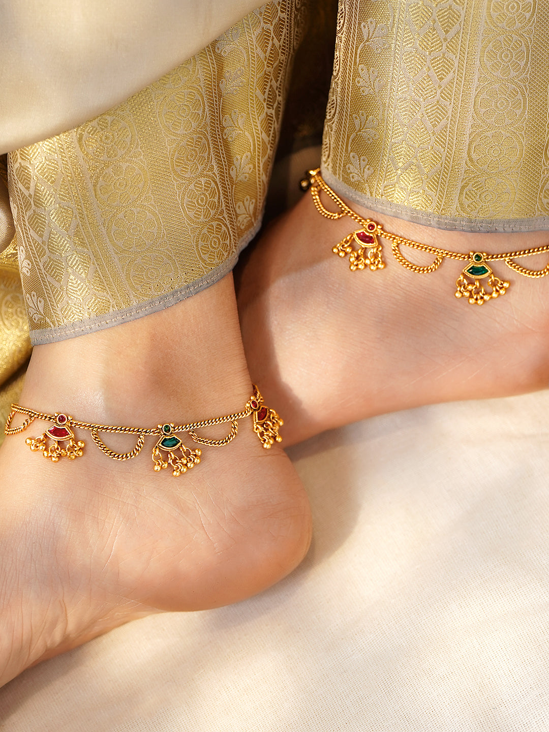 Traditionas in Hues Golden Anklets フリーサイズ