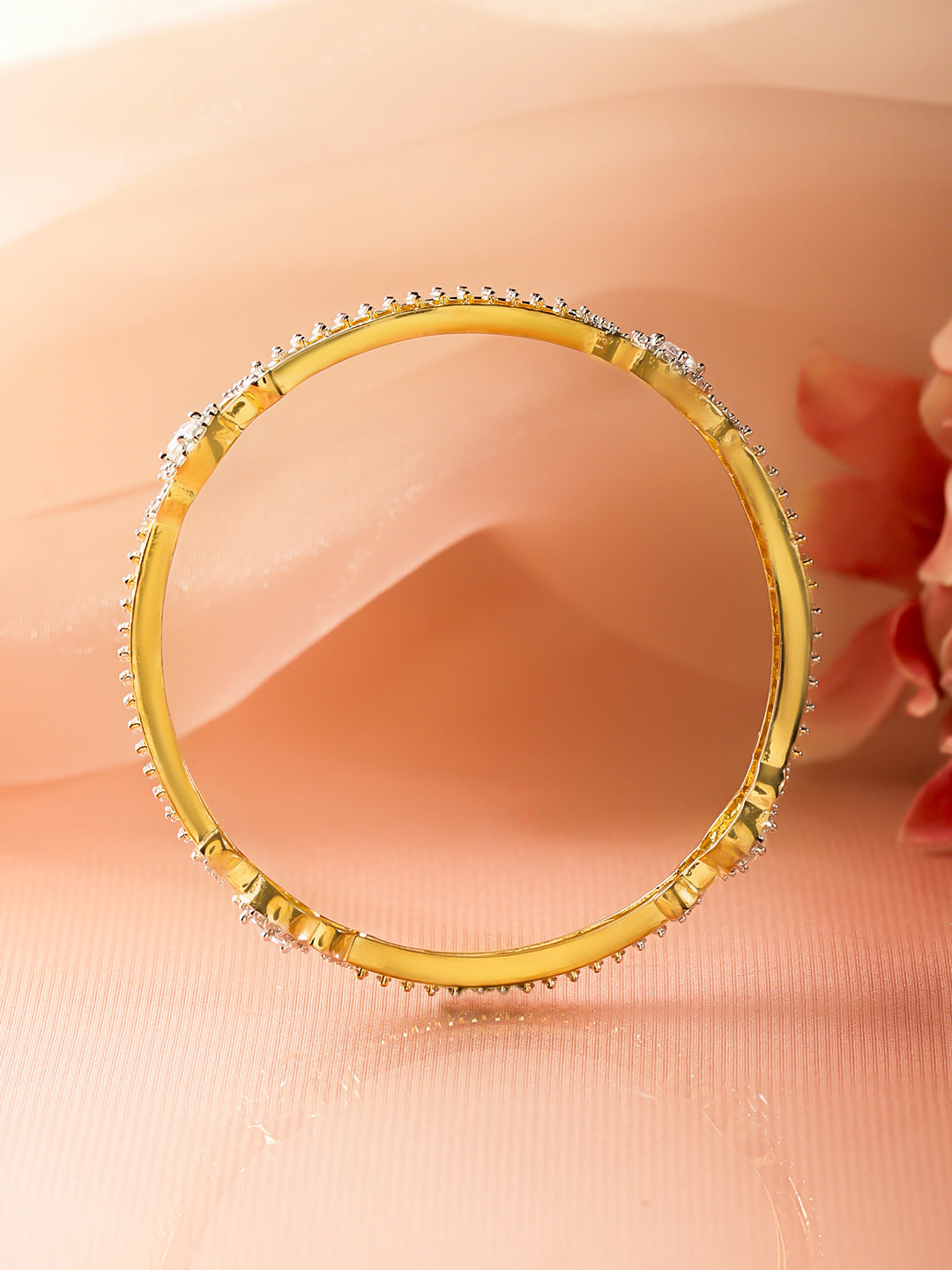 Statement Cubic Zirconia Solitaire Gold Bangles フリーサイズ