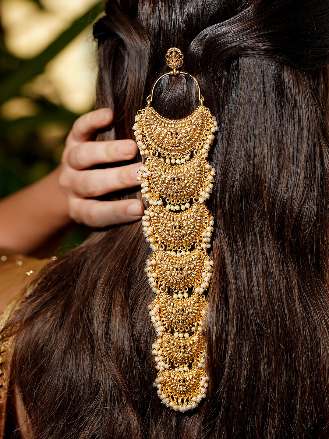 Pearl Embellished Hair Brooch With Laxmi Motif フリーサイズ