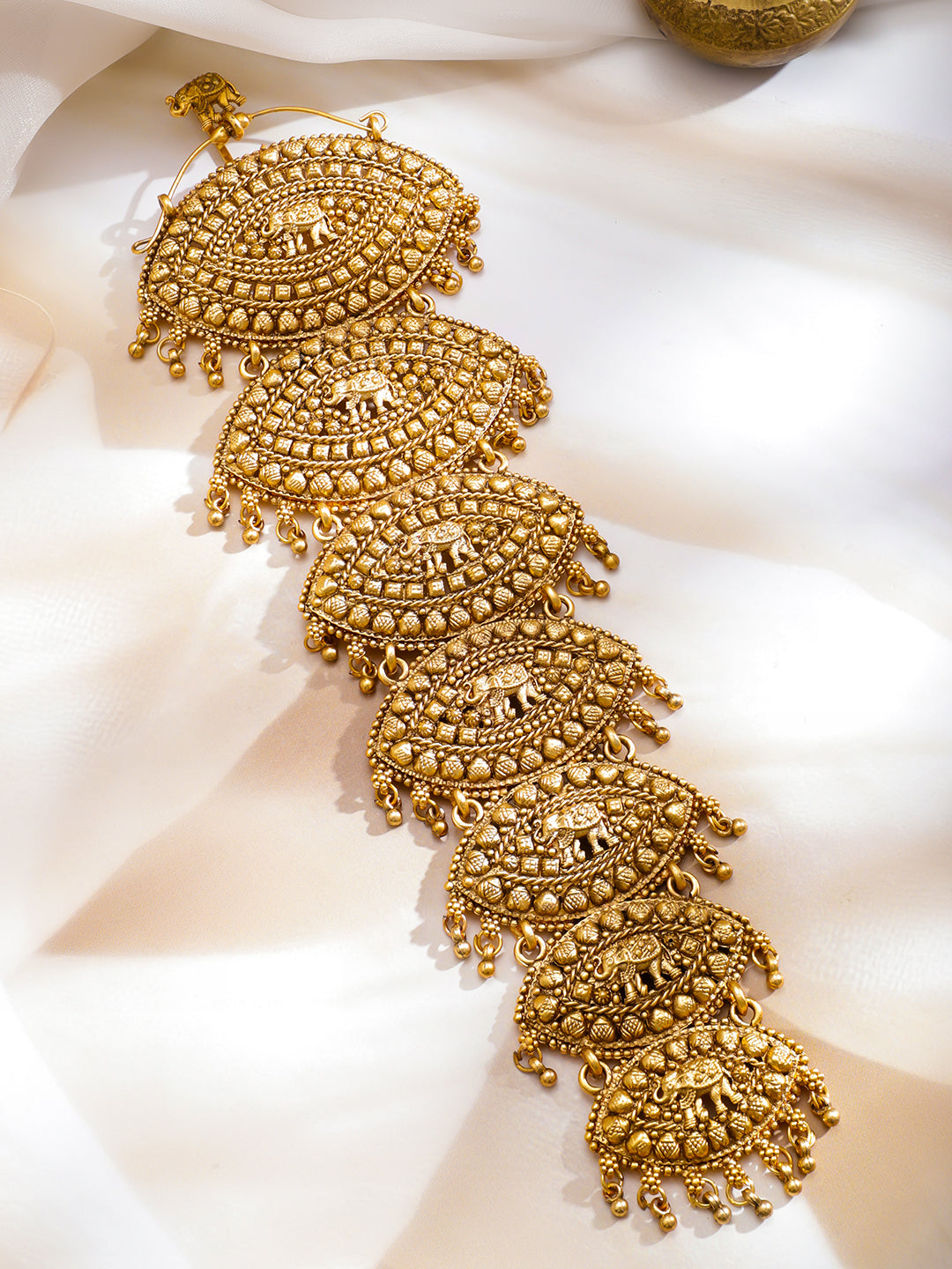 Gold Toned Hair Brooch With Elephant Motif フリーサイズ