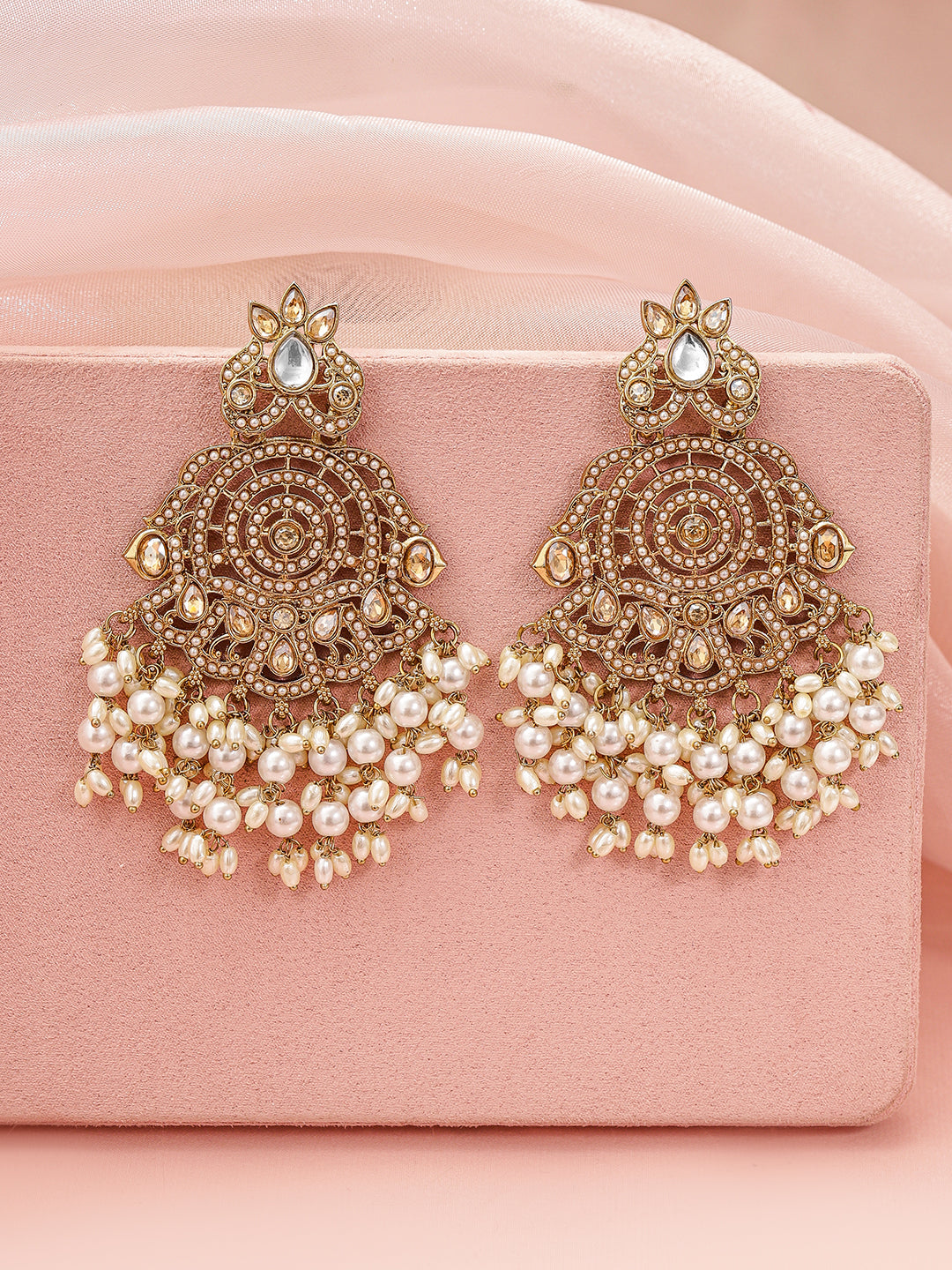 Lustrous Crystal with Pearl Drops Chandbali フリーサイズ