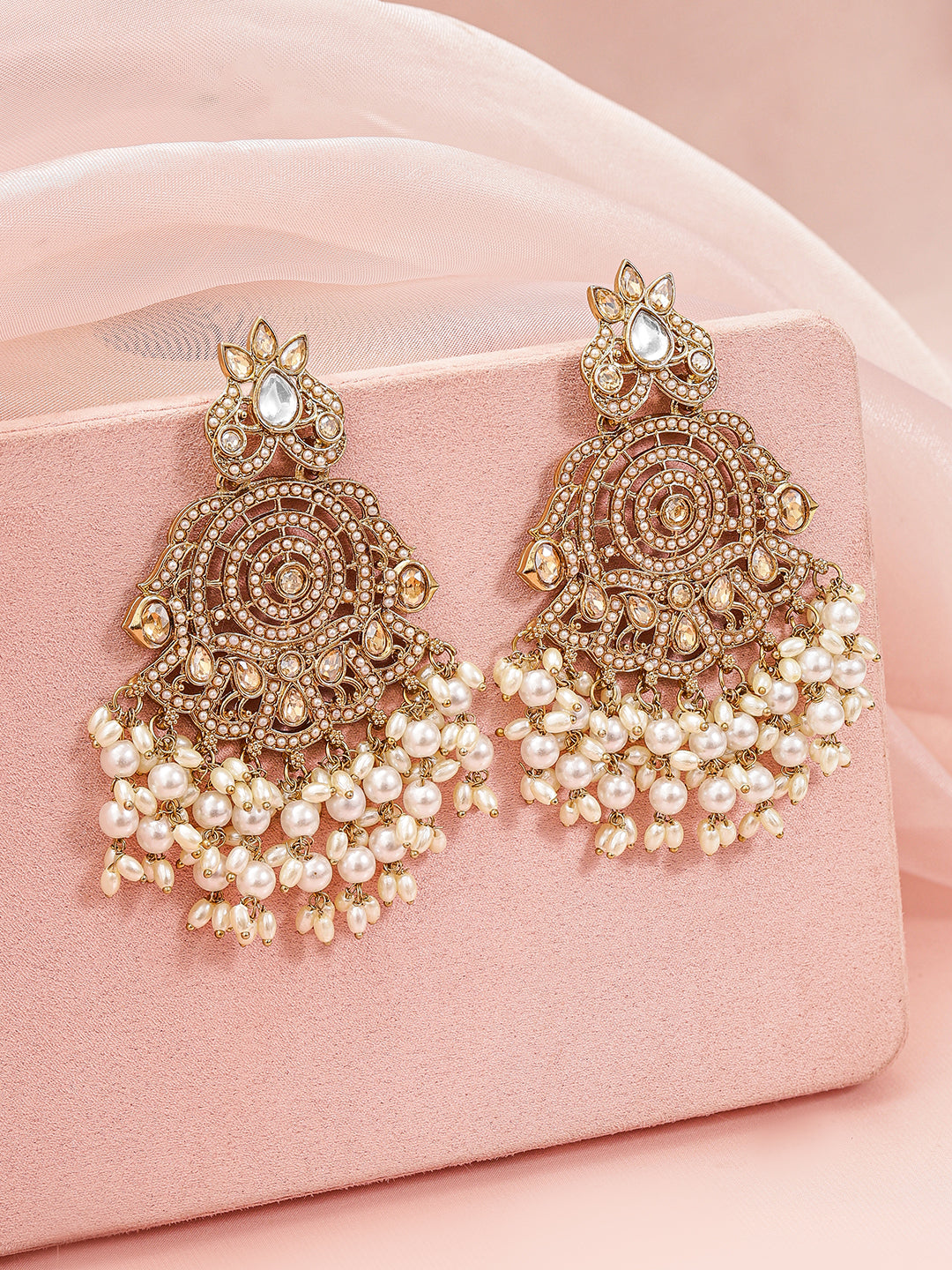 Lustrous Crystal with Pearl Drops Chandbali フリーサイズ
