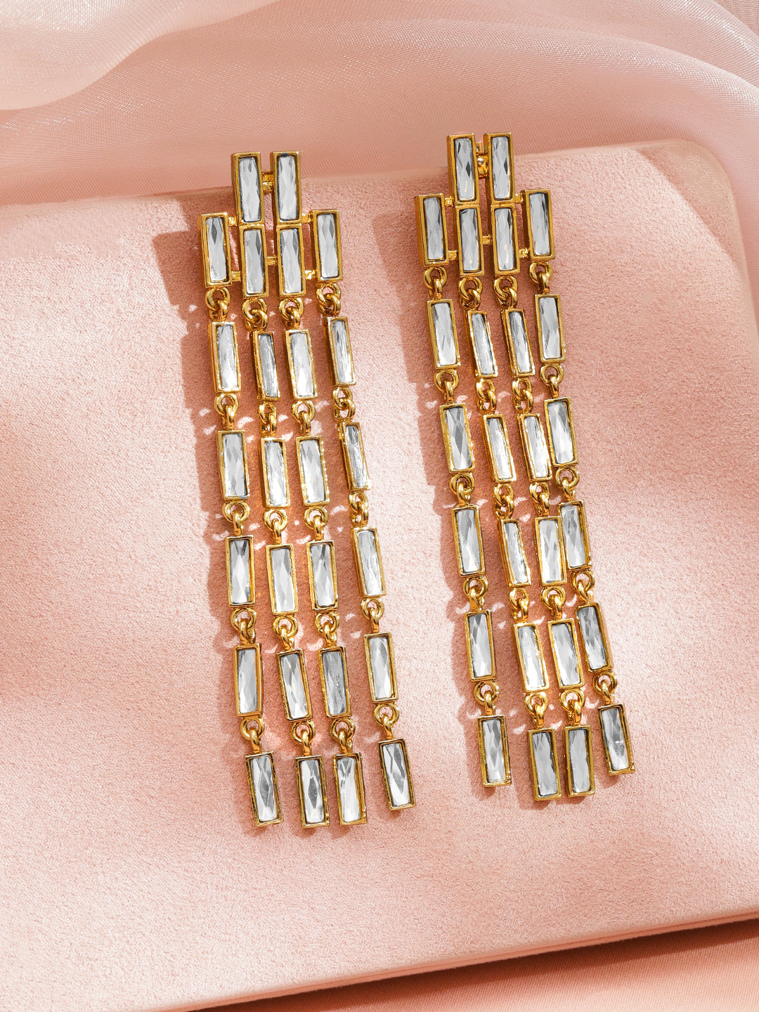 Golden Strands Cascade Earrings フリーサイズ