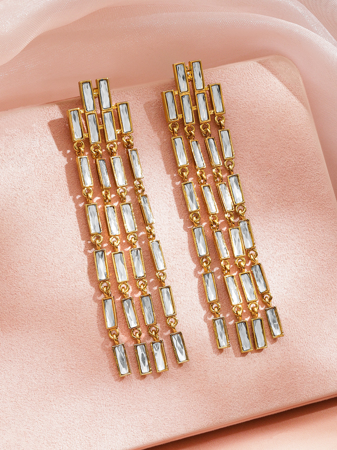 Golden Strands Cascade Earrings フリーサイズ