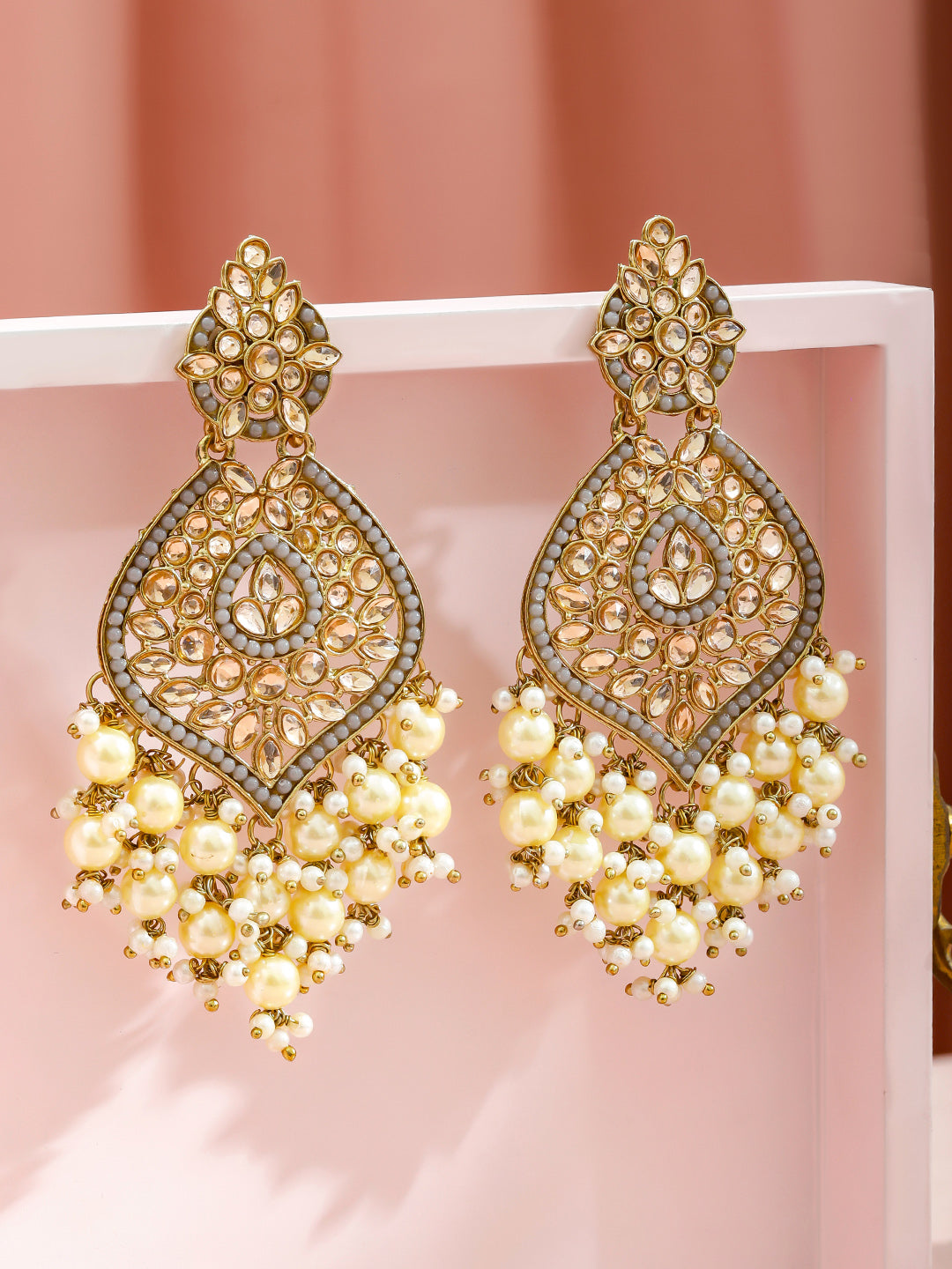 Stardust Champagne Dangle Earrings フリーサイズ