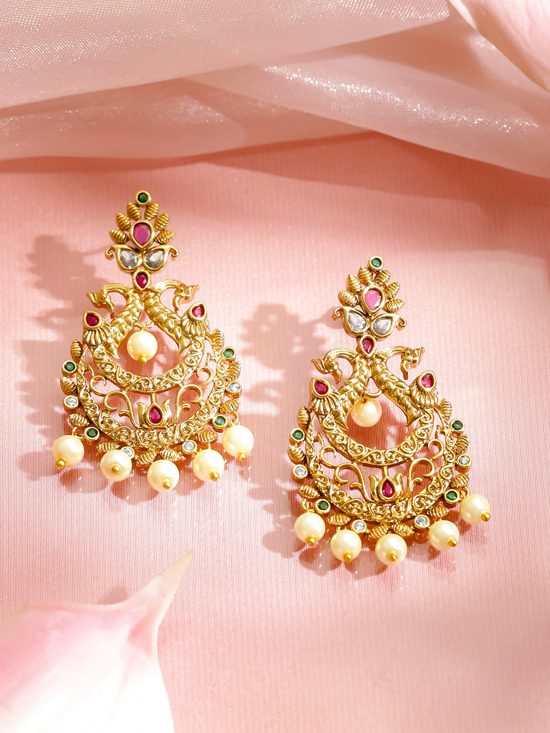 Multicolor Studded Pearl Drop Gold Dangler Earrings フリーサイズ