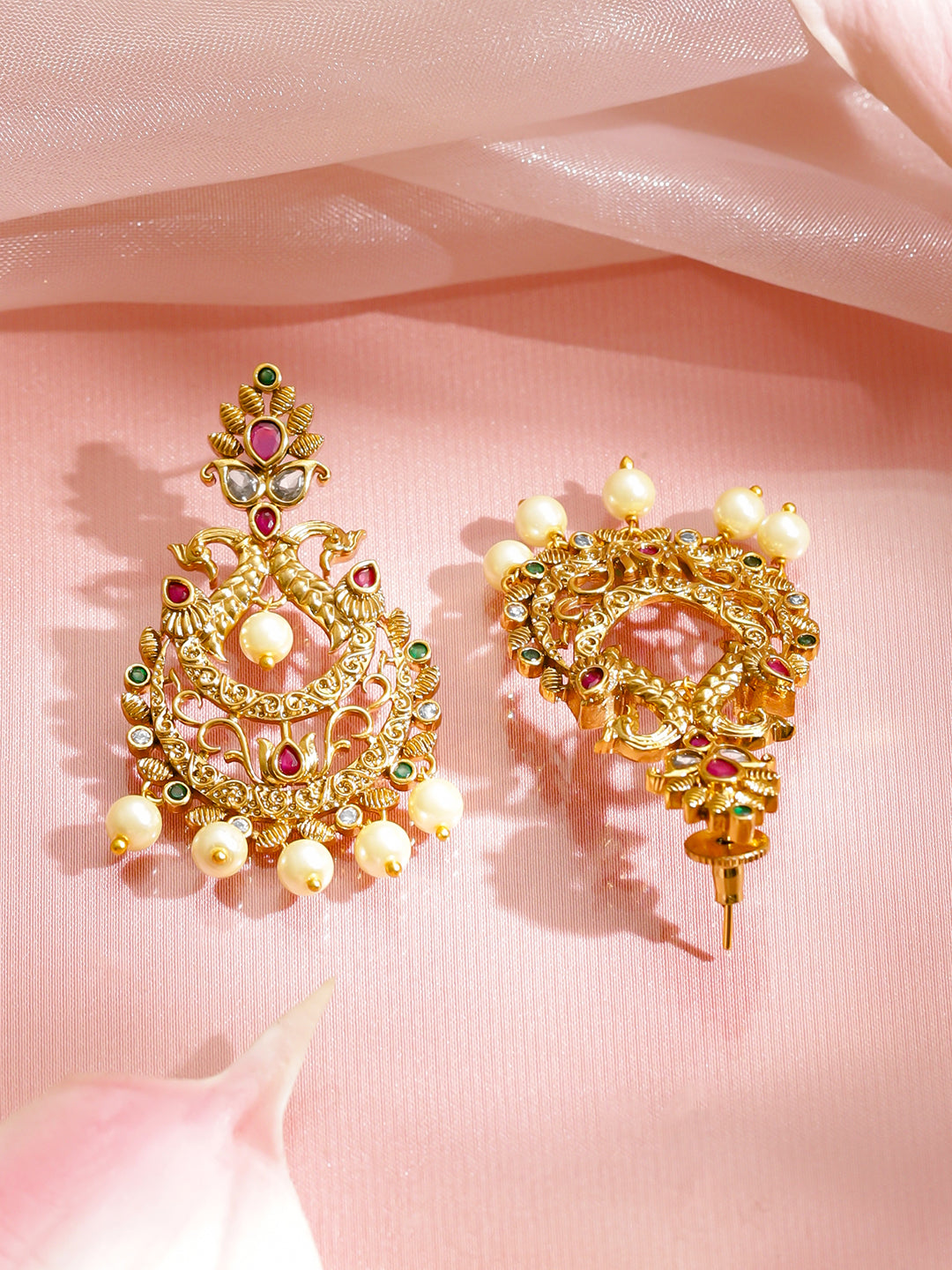 Multicolor Studded Pearl Drop Gold Dangler Earrings フリーサイズ