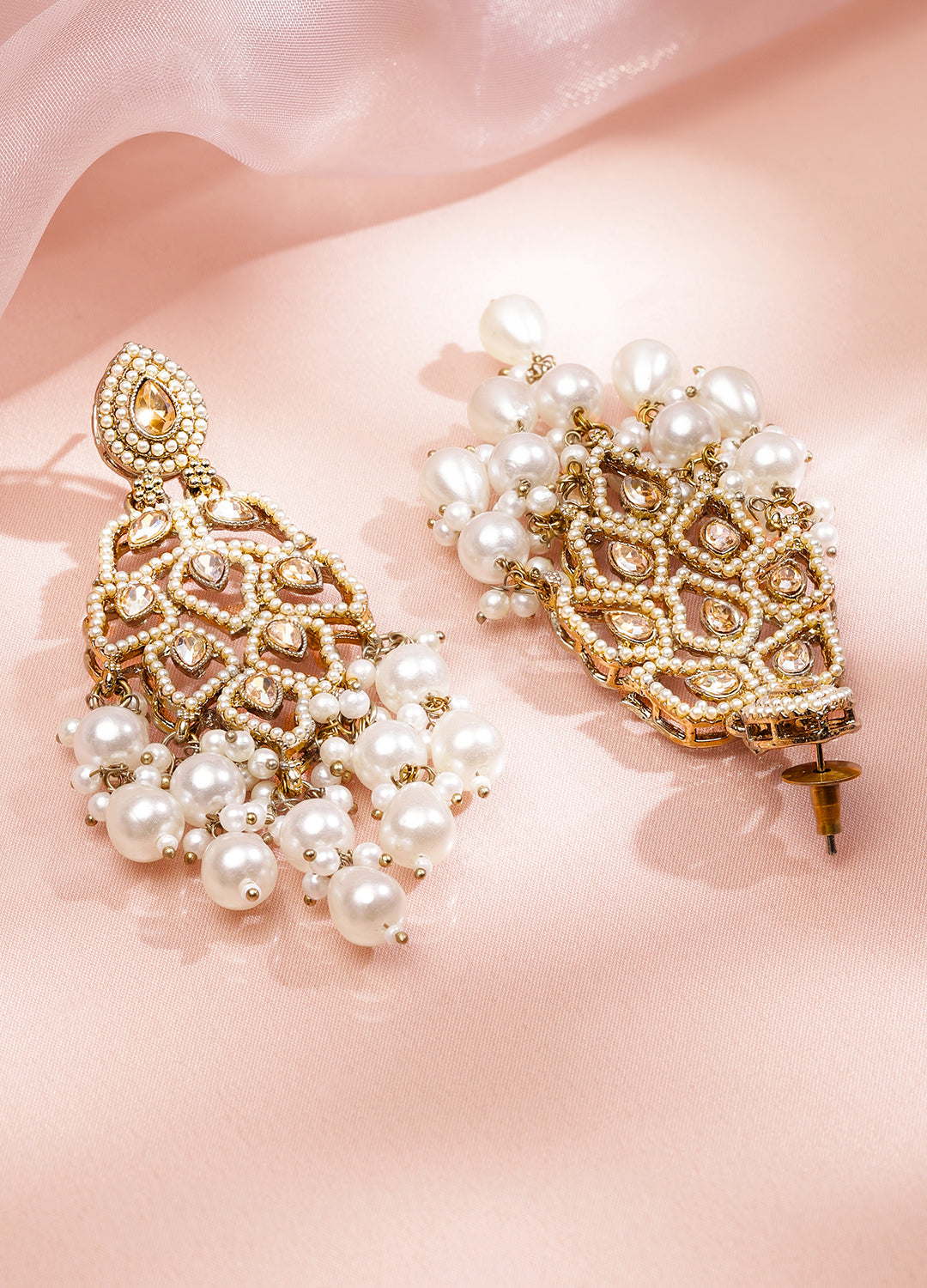 Golden Glow American Diamond Zirconia & Pearl Danglers フリーサイズ