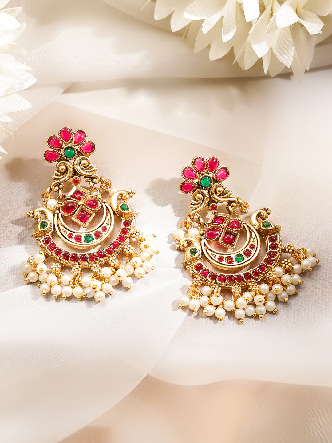Gold Toned Pink Studded Pearl Drop Chandbalis フリーサイズ