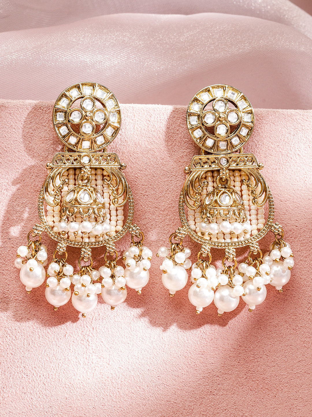 Stylish Ivory Tone Danglers フリーサイズ