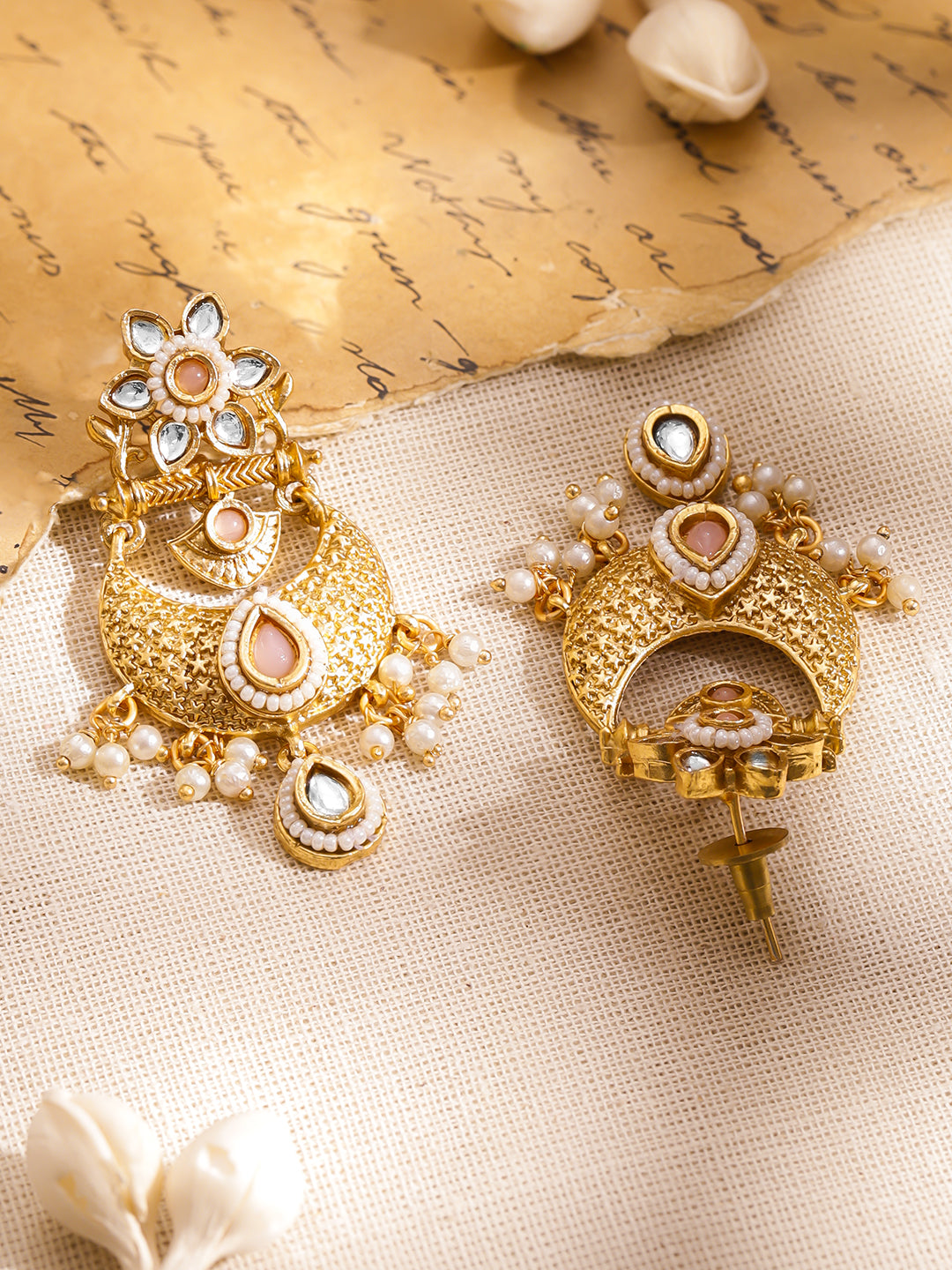 Golden Glam Light Pink Danglers フリーサイズ