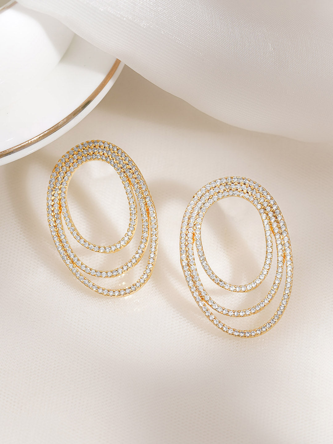 Triple Halo Spark CZ Oval Studs フリーサイズ