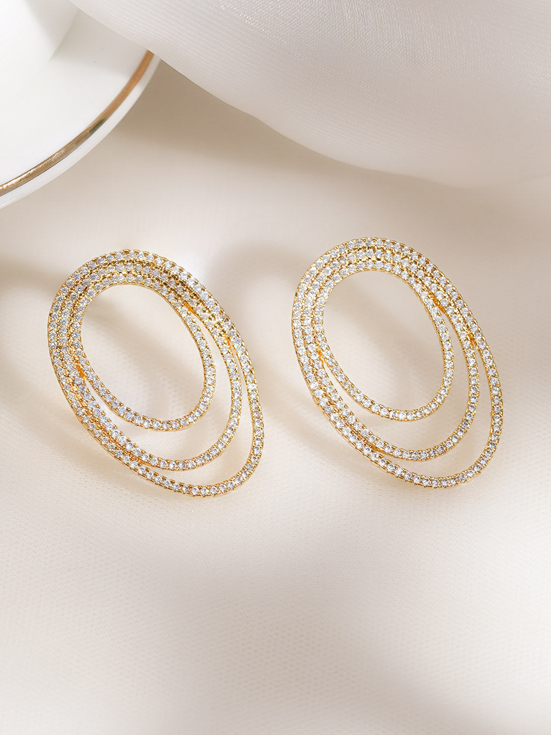 Triple Halo Spark CZ Oval Studs フリーサイズ