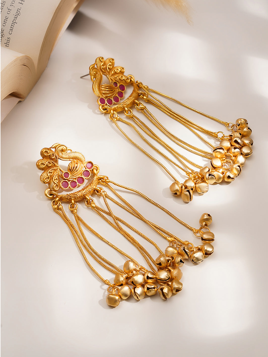 Temple Inspired Peacock Tassel Dangler Earrings フリーサイズ