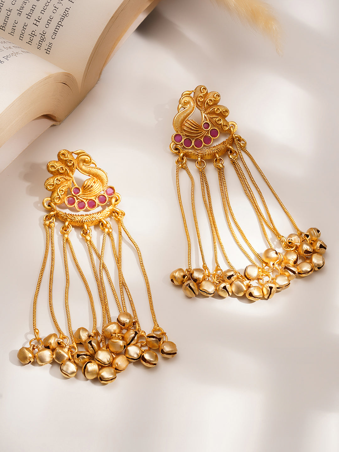 Temple Inspired Peacock Tassel Dangler Earrings フリーサイズ