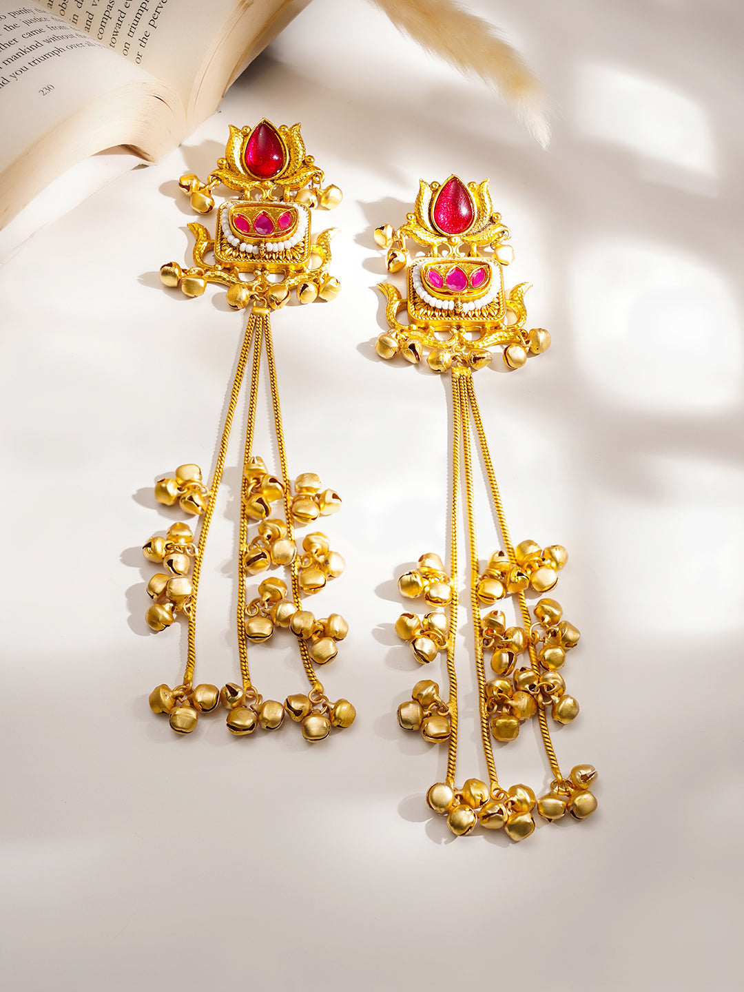 Cascading Kashmiri Dangler Earrings フリーサイズ