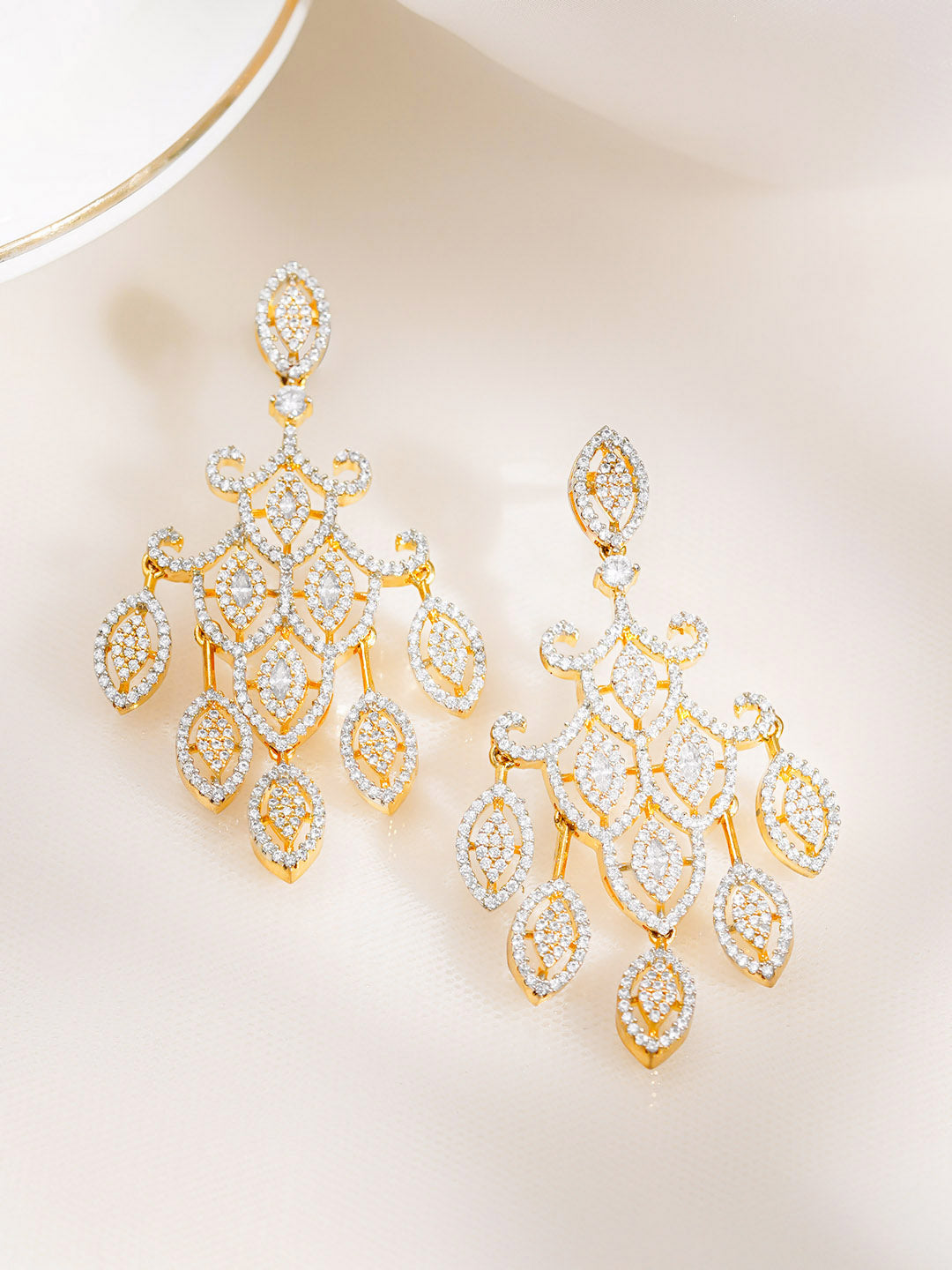 Golden CZ Cascade Chandelier Earrings フリーサイズ