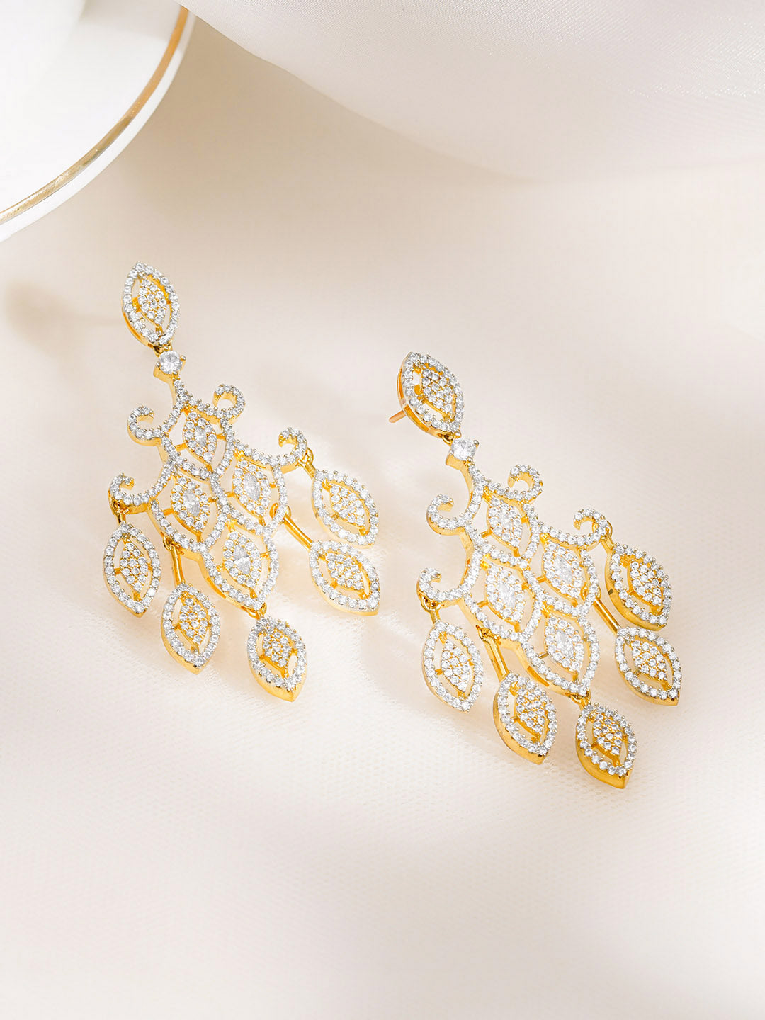 Golden CZ Cascade Chandelier Earrings フリーサイズ