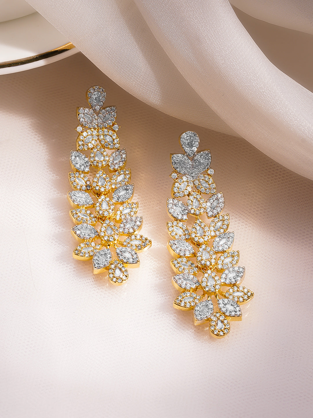 Floral Cascade Diamond Drop Earrings フリーサイズ